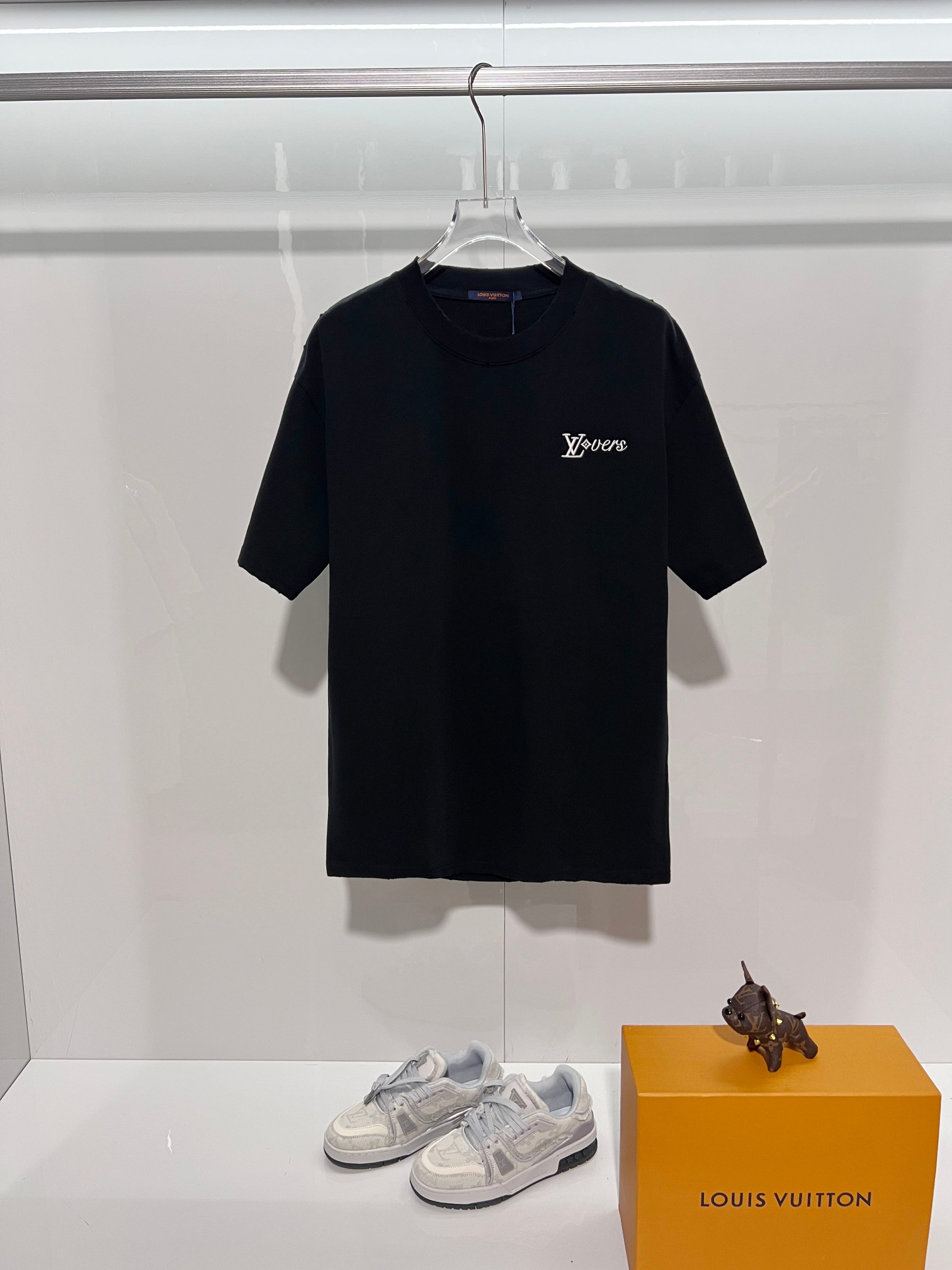 P90 Louis Vuitton/Louis Vuitton Camiseta de cuello redondo de alta calidad de 320 gramos, clásico de la marca, 1V, logo…