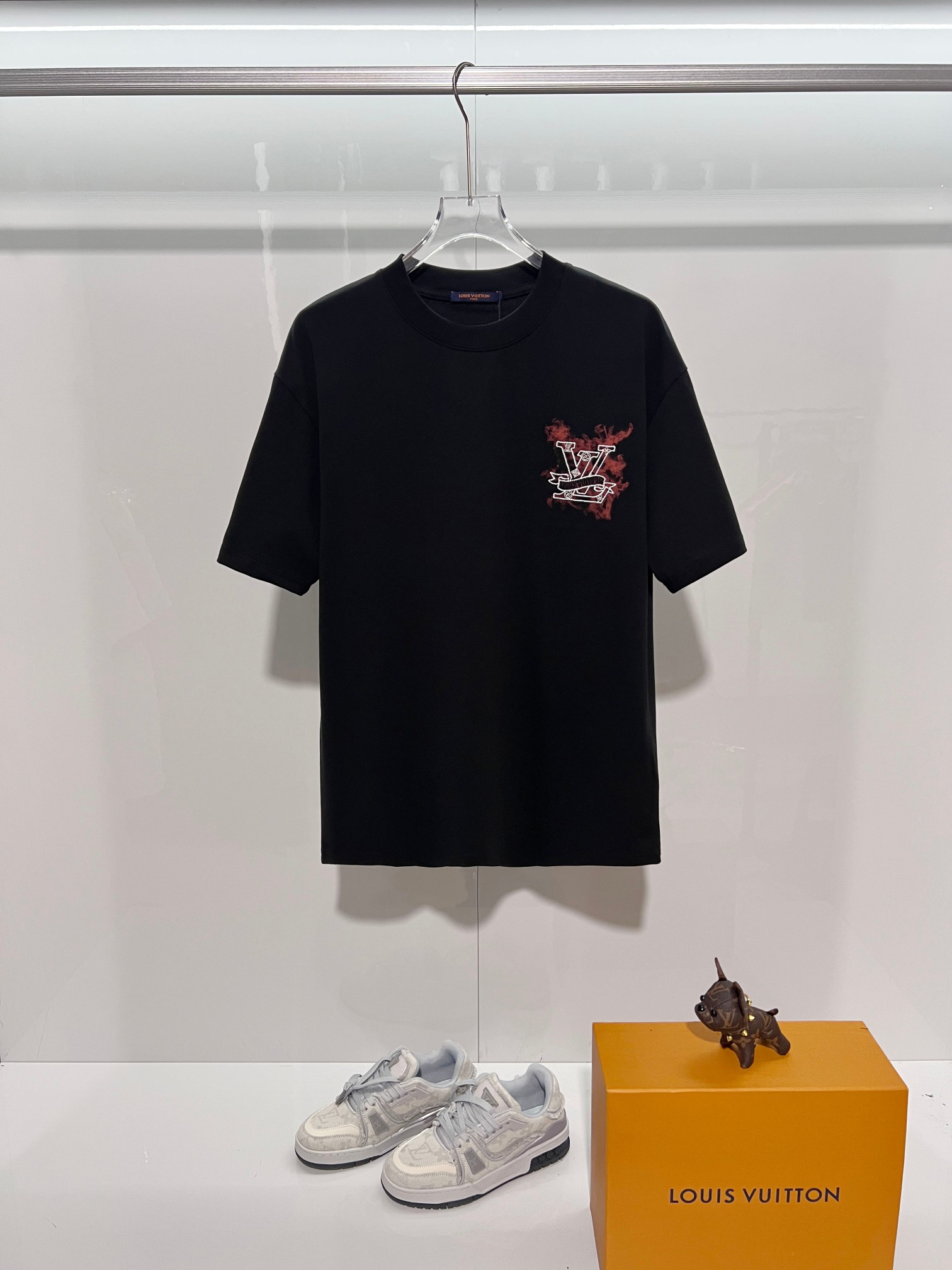 P90 Louis Vuitton/Louis Vuitton Camiseta de cuello redondo de alta calidad de 320 gramos, clásico de la marca, 1V, logo…