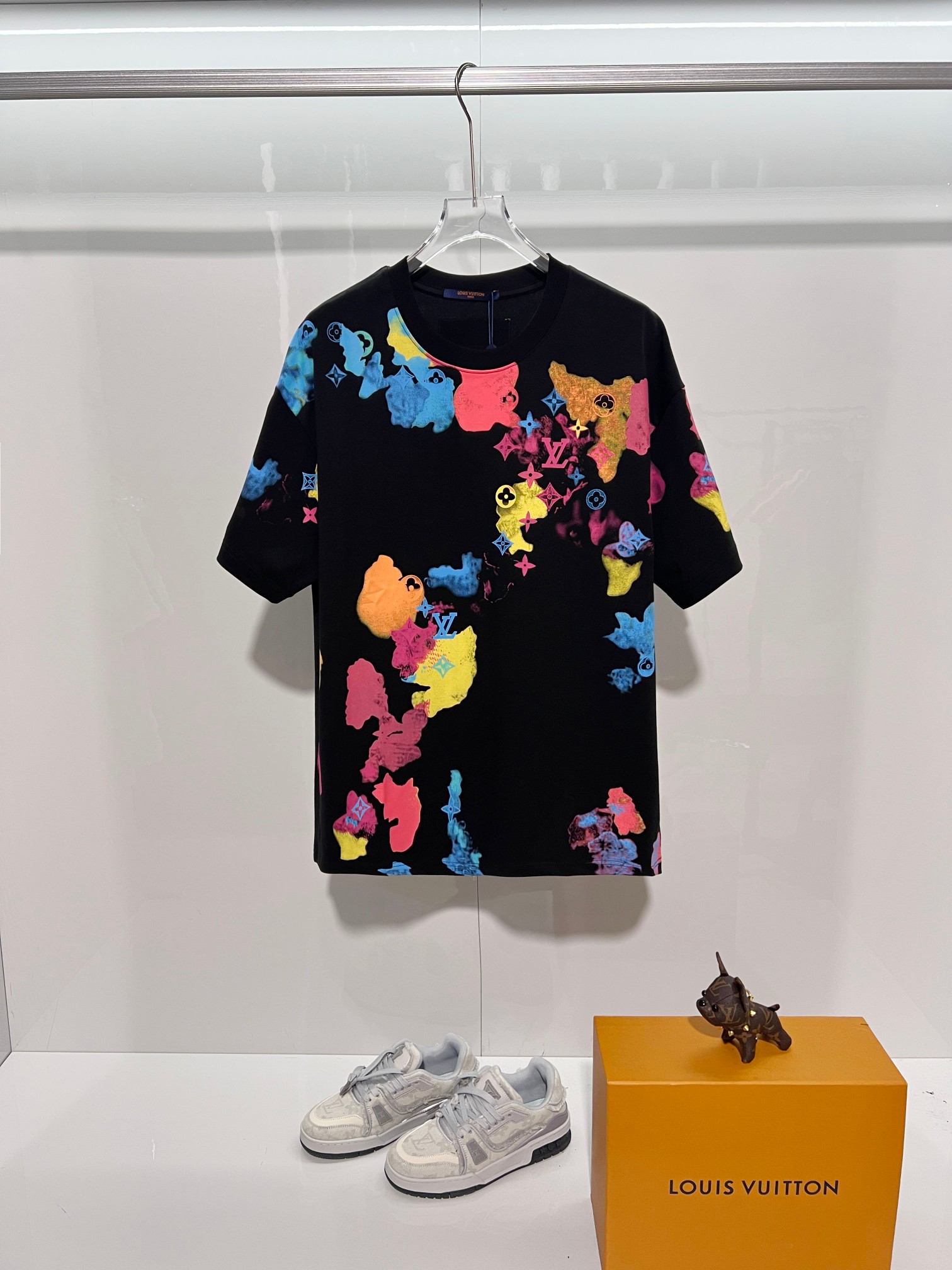P90 Louis Vuitton/Louis Vuitton Camiseta de cuello redondo de alta calidad de 320 gramos, clásico de la marca, 1V, logo…