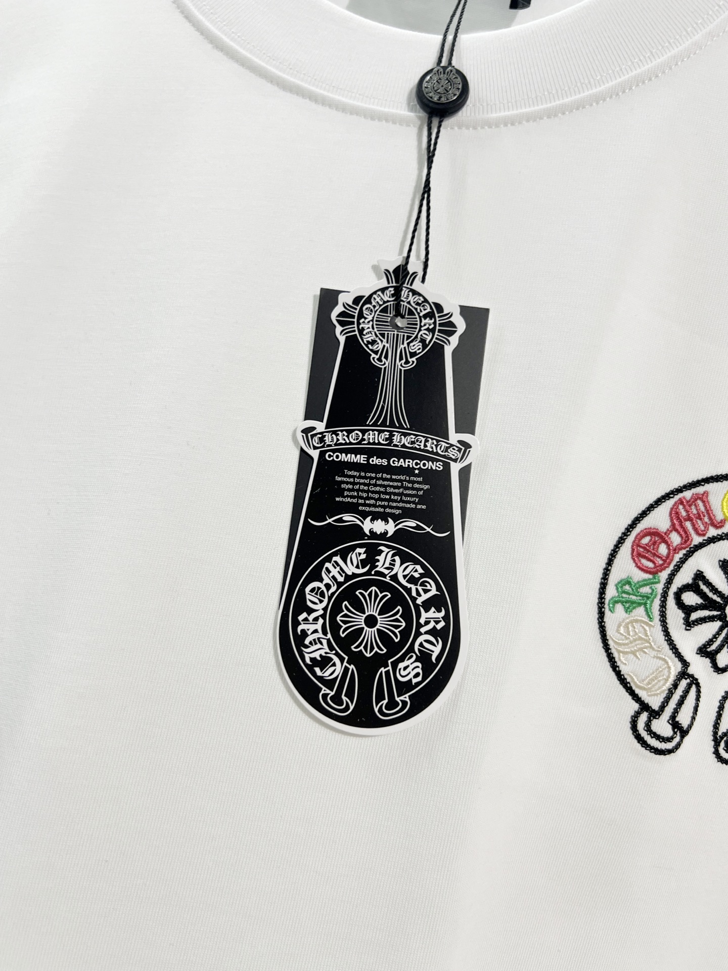 Chrome Hearts Chrome Hearts 克罗心 2026新款 多重刺绣工艺 彩绣梵文马蹄花字母logo 短袖t恤