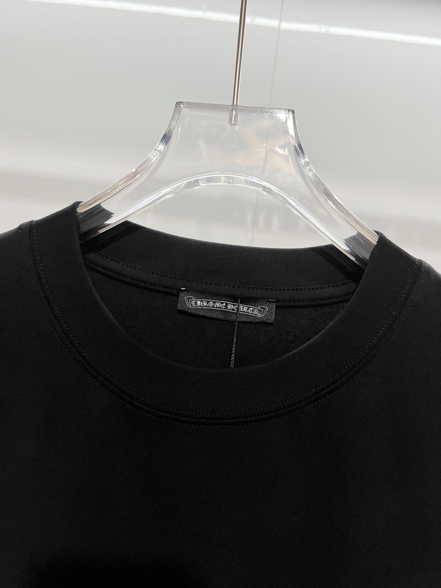 Chrome Hearts Chrome Hearts 克罗心 2026新款 多重刺绣工艺 彩绣梵文马蹄花字母logo 短袖t恤