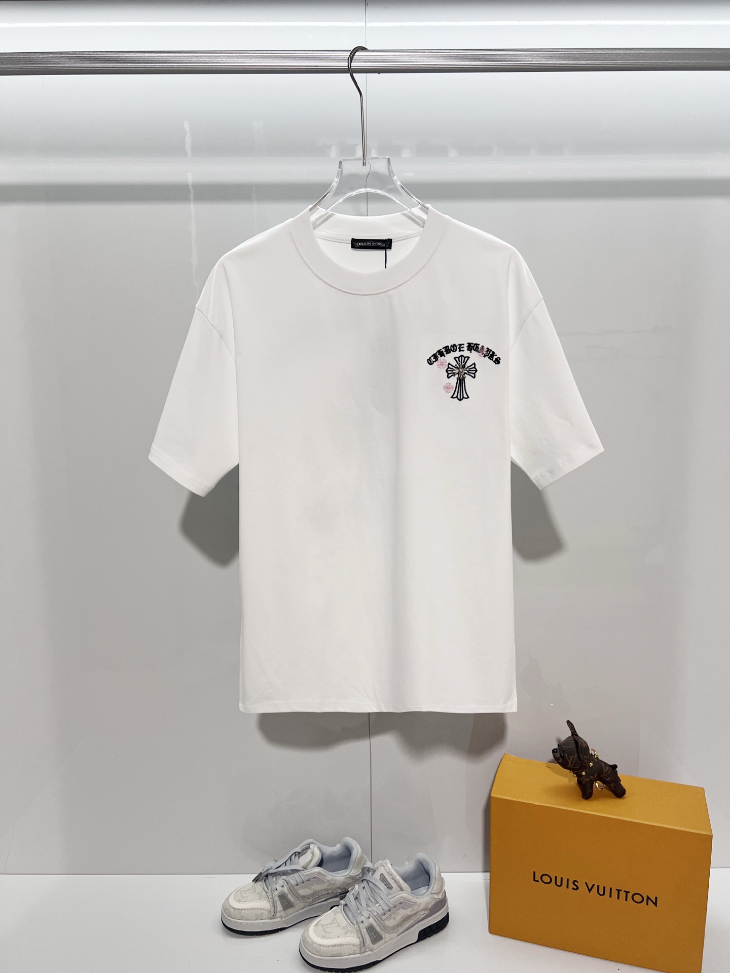 Chrome Hearts Chrome Hearts 克罗心 2026新款 拼皮+多种工艺刺绣字母logo 短袖t恤