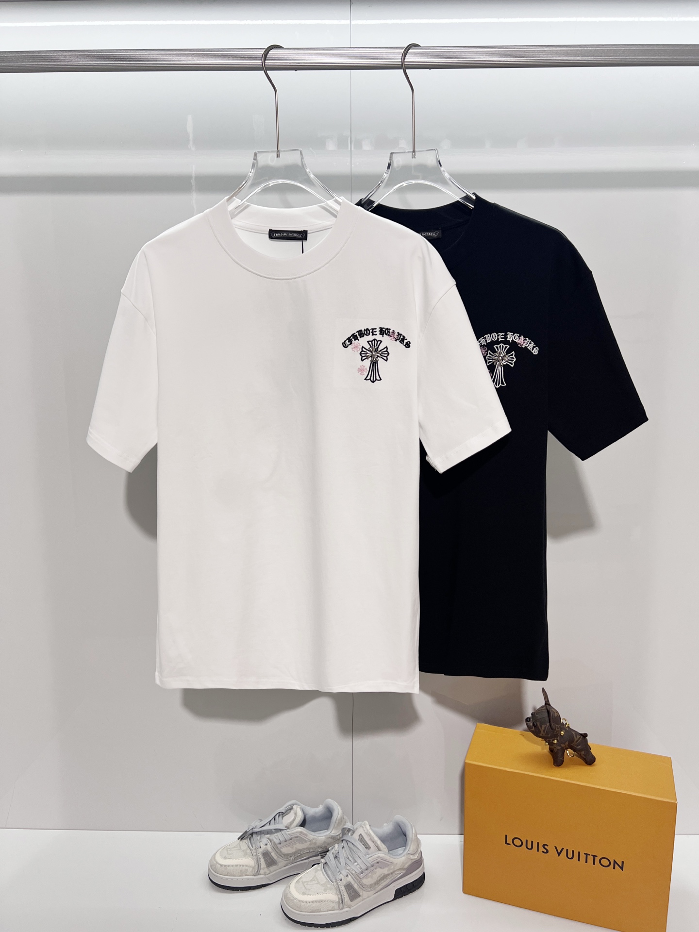 Chrome Hearts Chrome Hearts 克罗心 2026新款 拼皮+多种工艺刺绣字母logo 短袖t恤