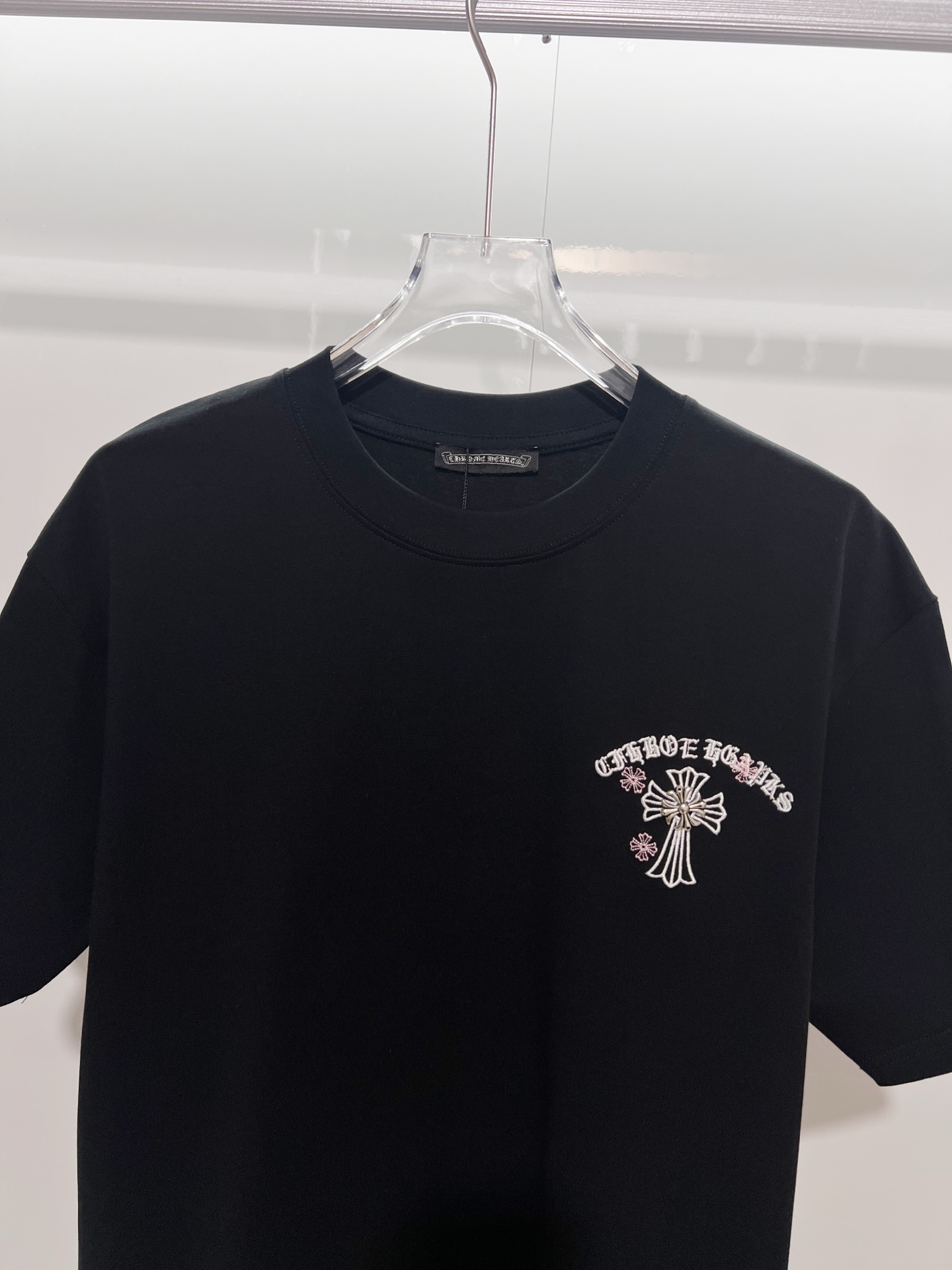 Chrome Hearts Chrome Hearts 克罗心 2026新款 拼皮+多种工艺刺绣字母logo 短袖t恤