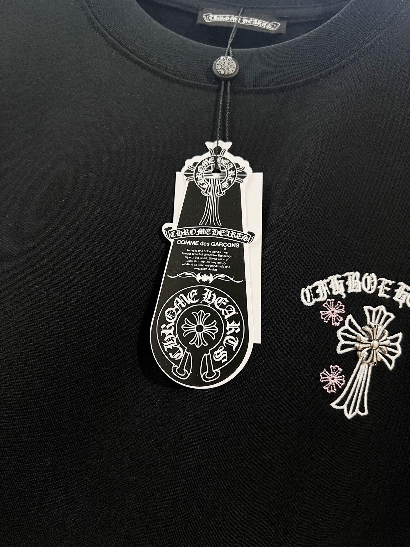 Chrome Hearts Chrome Hearts 克罗心 2026新款 拼皮+多种工艺刺绣字母logo 短袖t恤