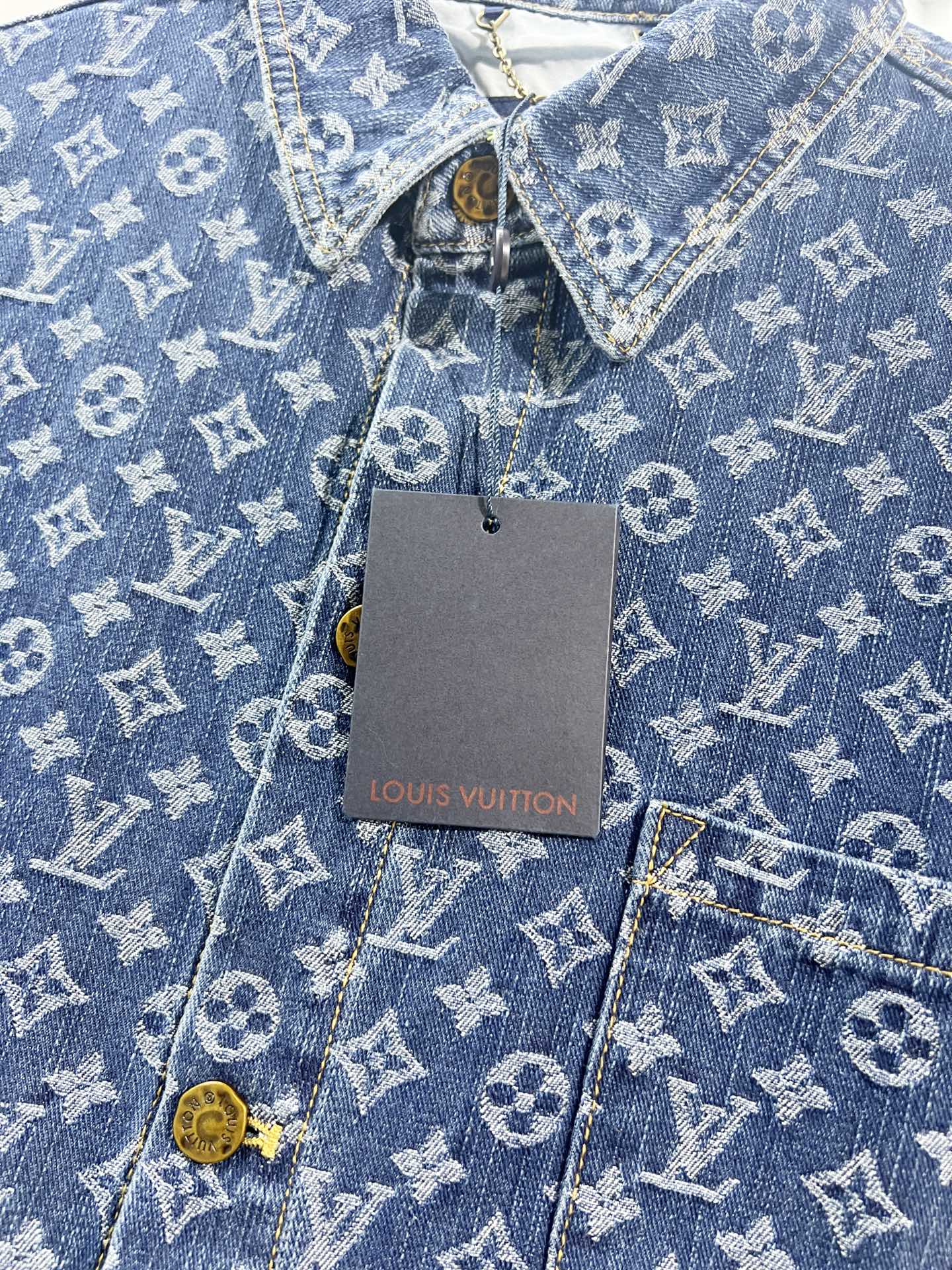 Louis Vuitton Louis Vuitton/路易威登 LV 驴家 全身提花四叶草字母logo 短袖牛仔衬衣
