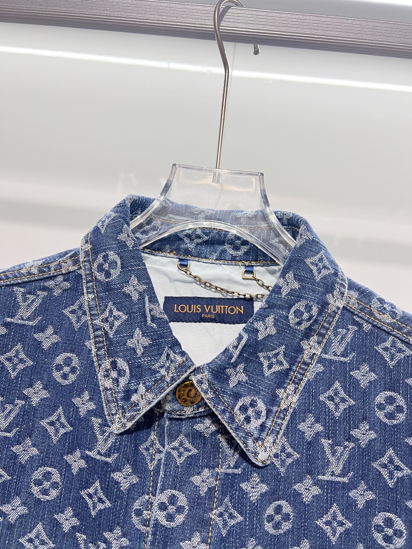 Louis Vuitton Louis Vuitton/路易威登 LV 驴家 全身提花四叶草字母logo 短袖牛仔衬衣