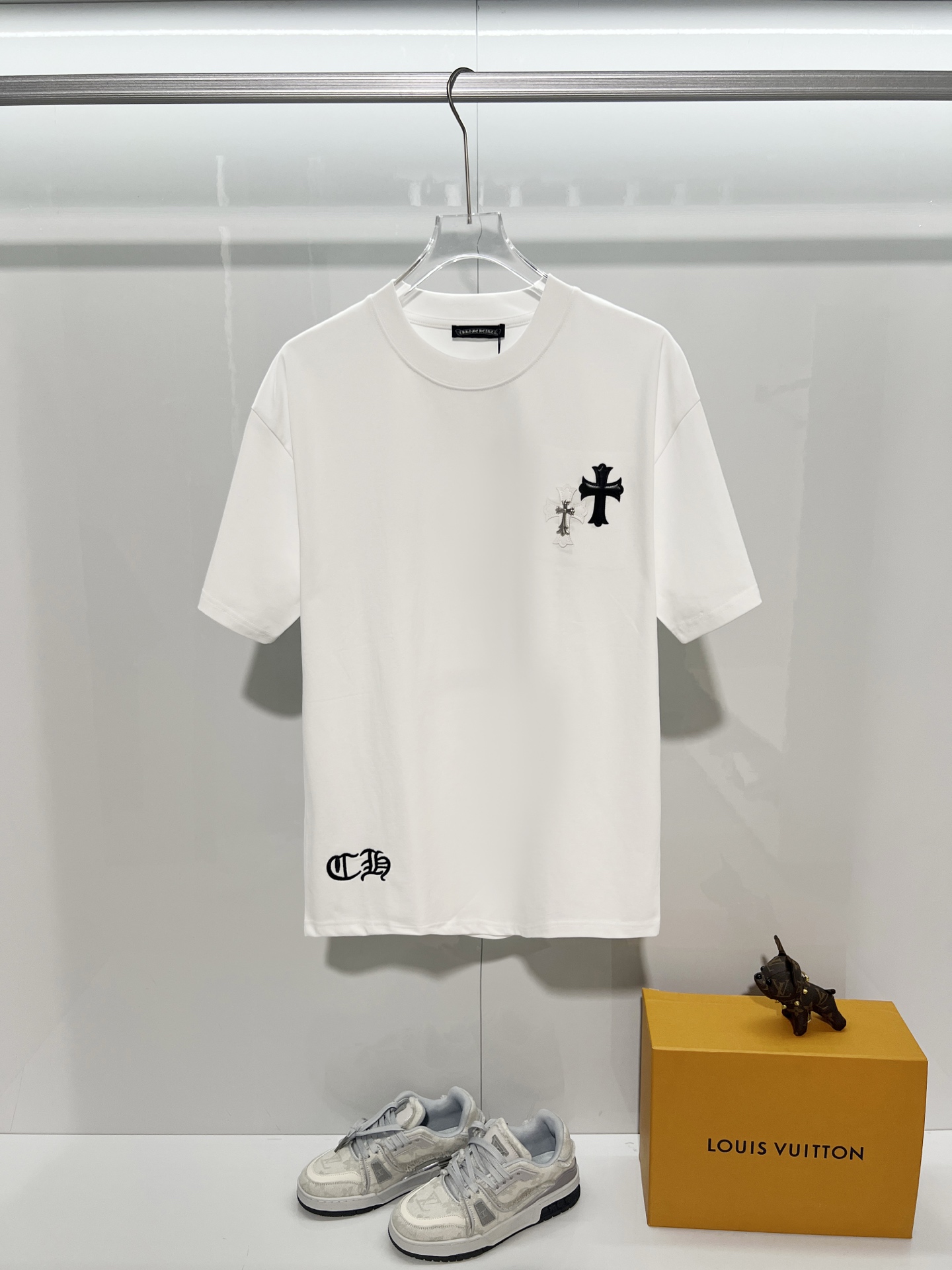 Chrome Hearts Chrome Hearts 克罗心 2026新款 拼皮+金属十字架logo 短袖t恤