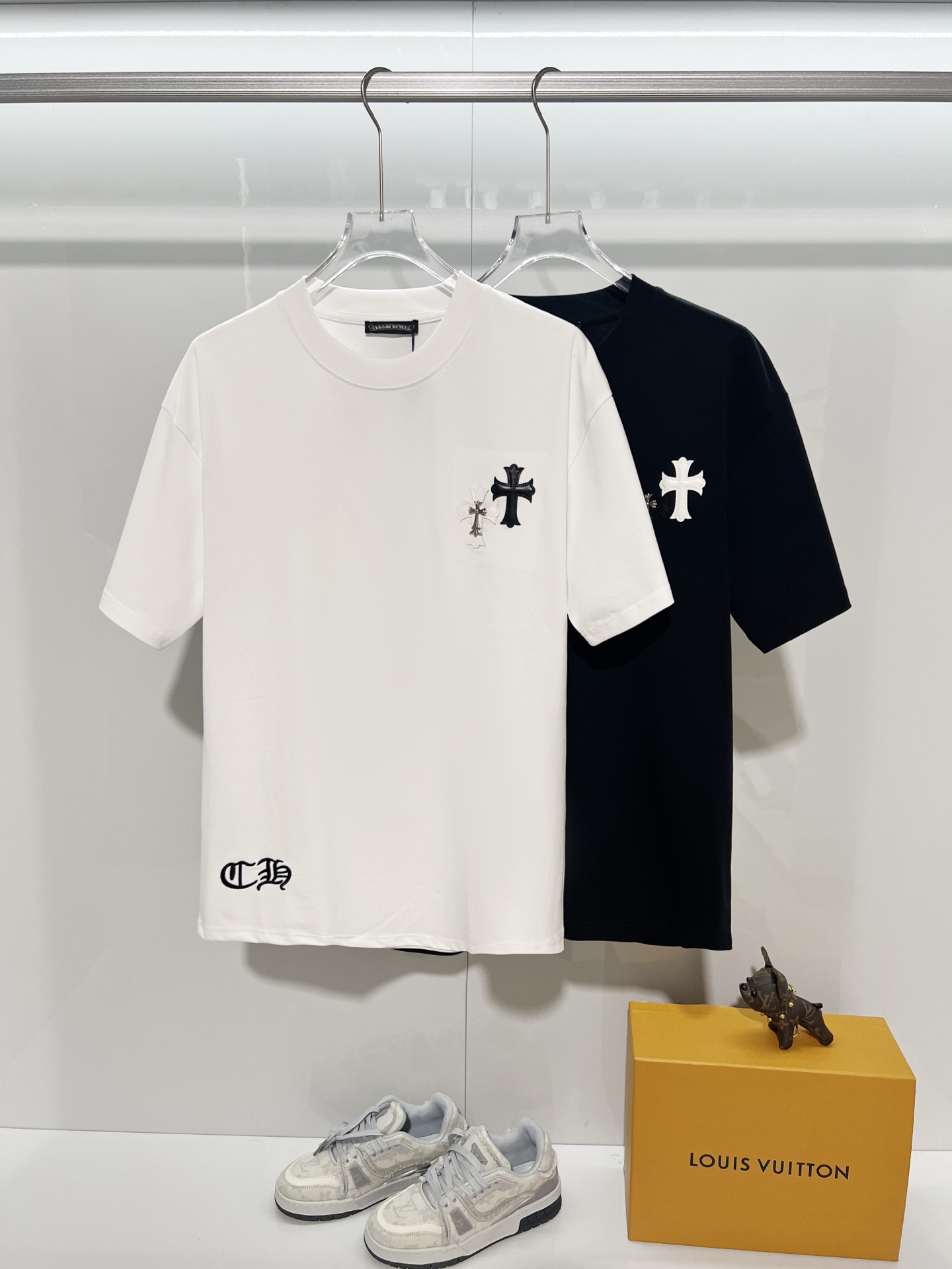Chrome Hearts Chrome Hearts 克罗心 2026新款 拼皮+金属十字架logo 短袖t恤
