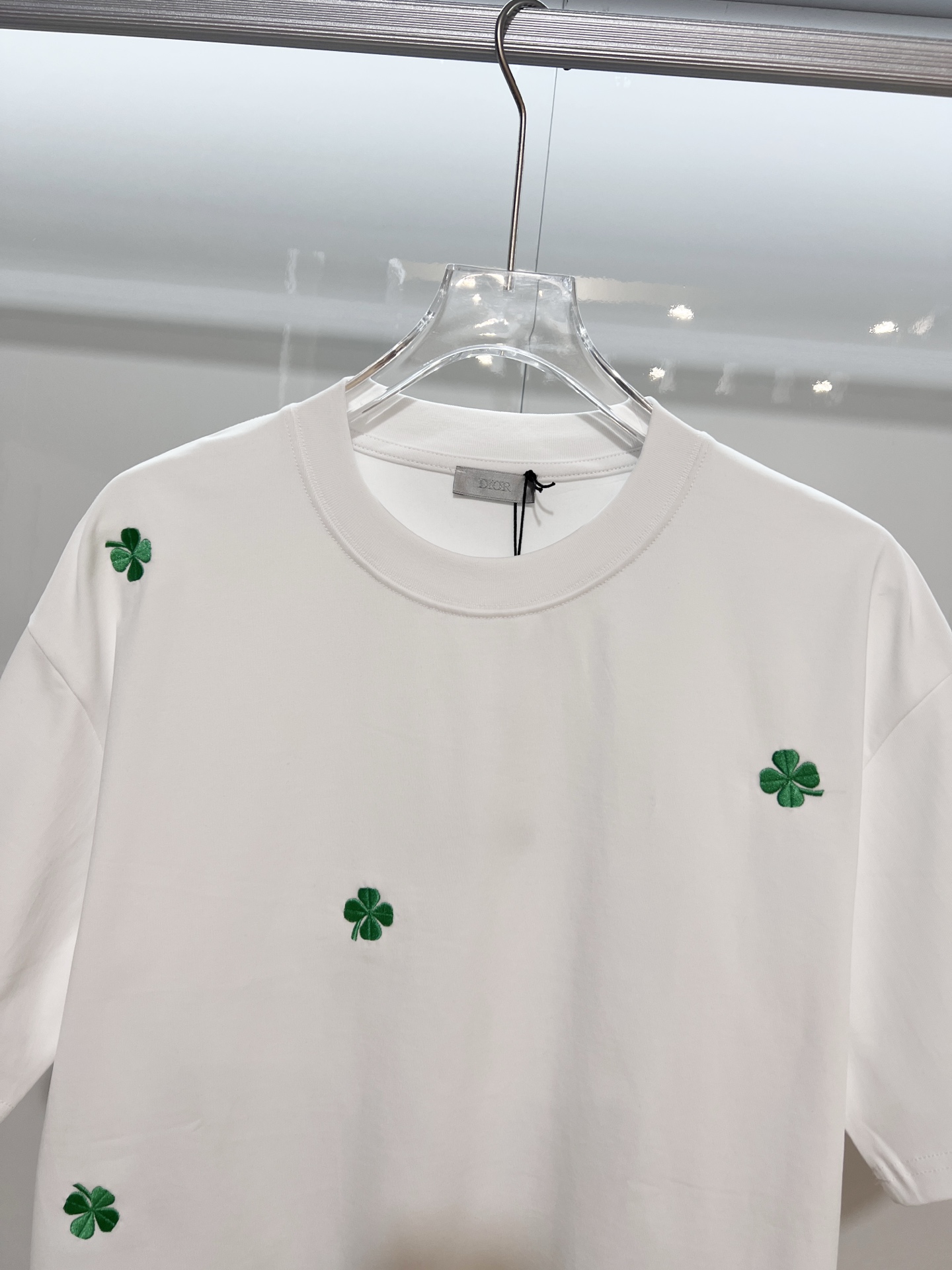 Dior DIOR 迪奥 2026新款 绿色刺绣四叶草字母logo 短袖t恤