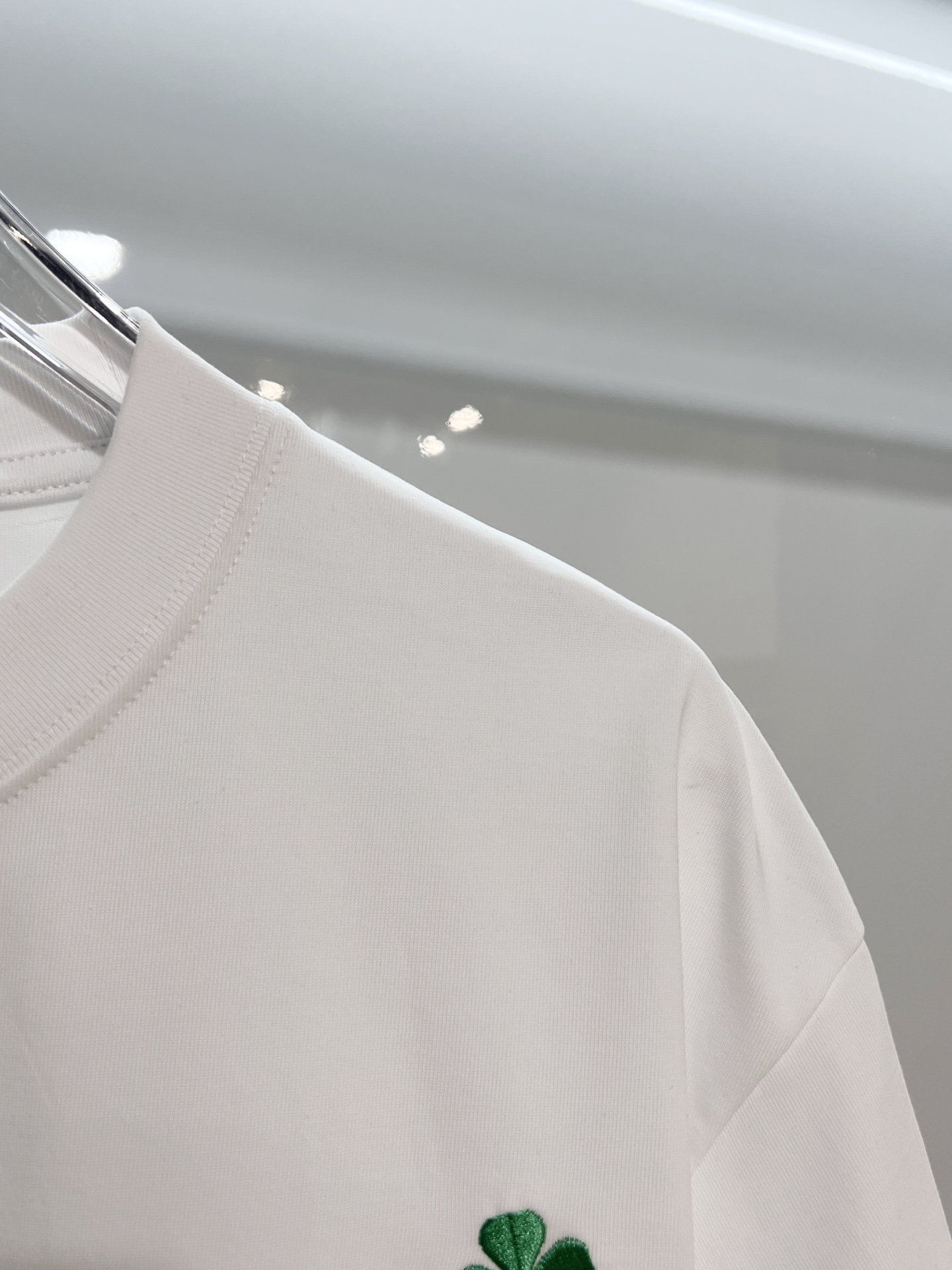 Dior DIOR 迪奥 2026新款 绿色刺绣四叶草字母logo 短袖t恤
