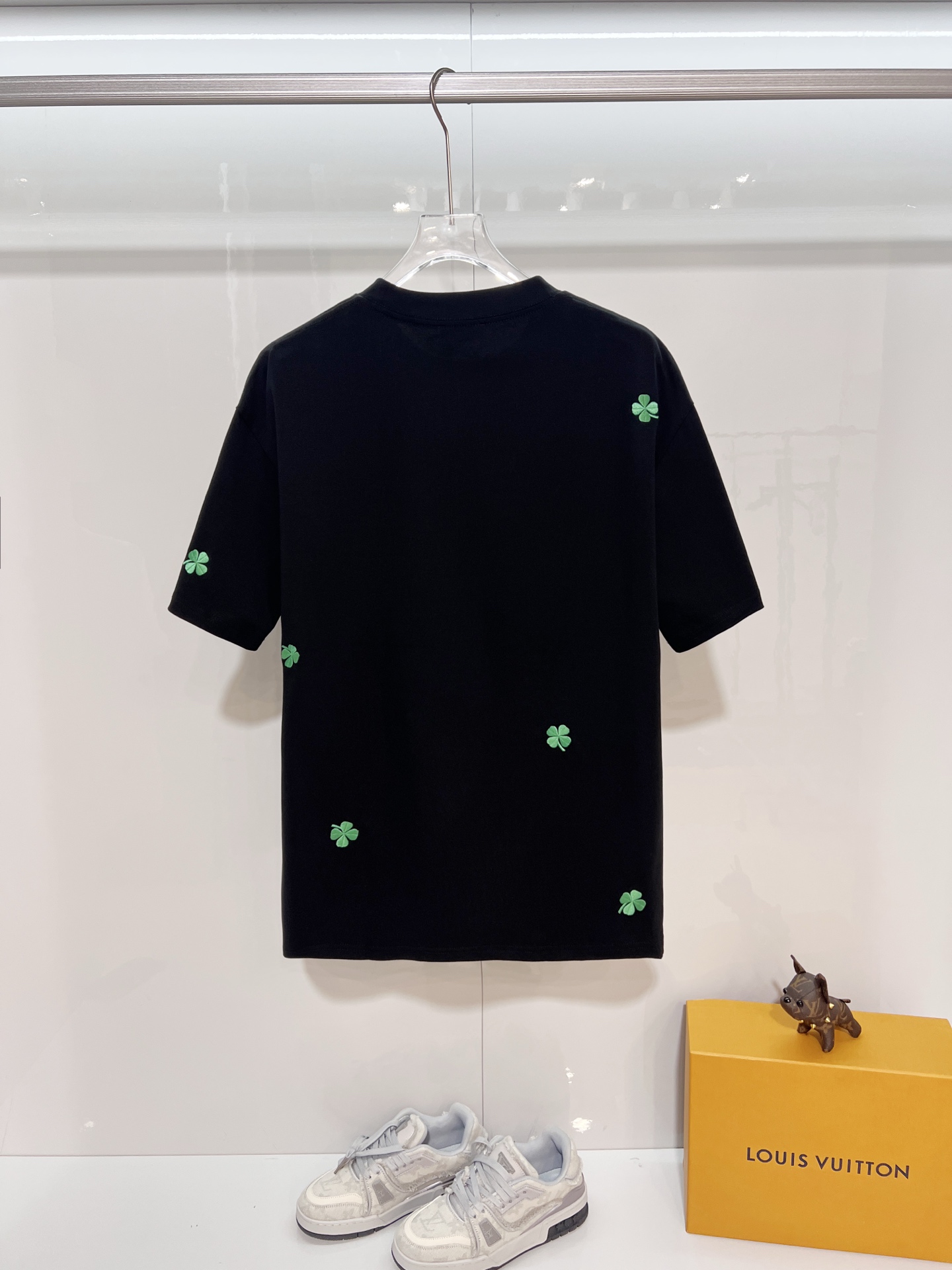 Dior DIOR 迪奥 2026新款 绿色刺绣四叶草字母logo 短袖t恤