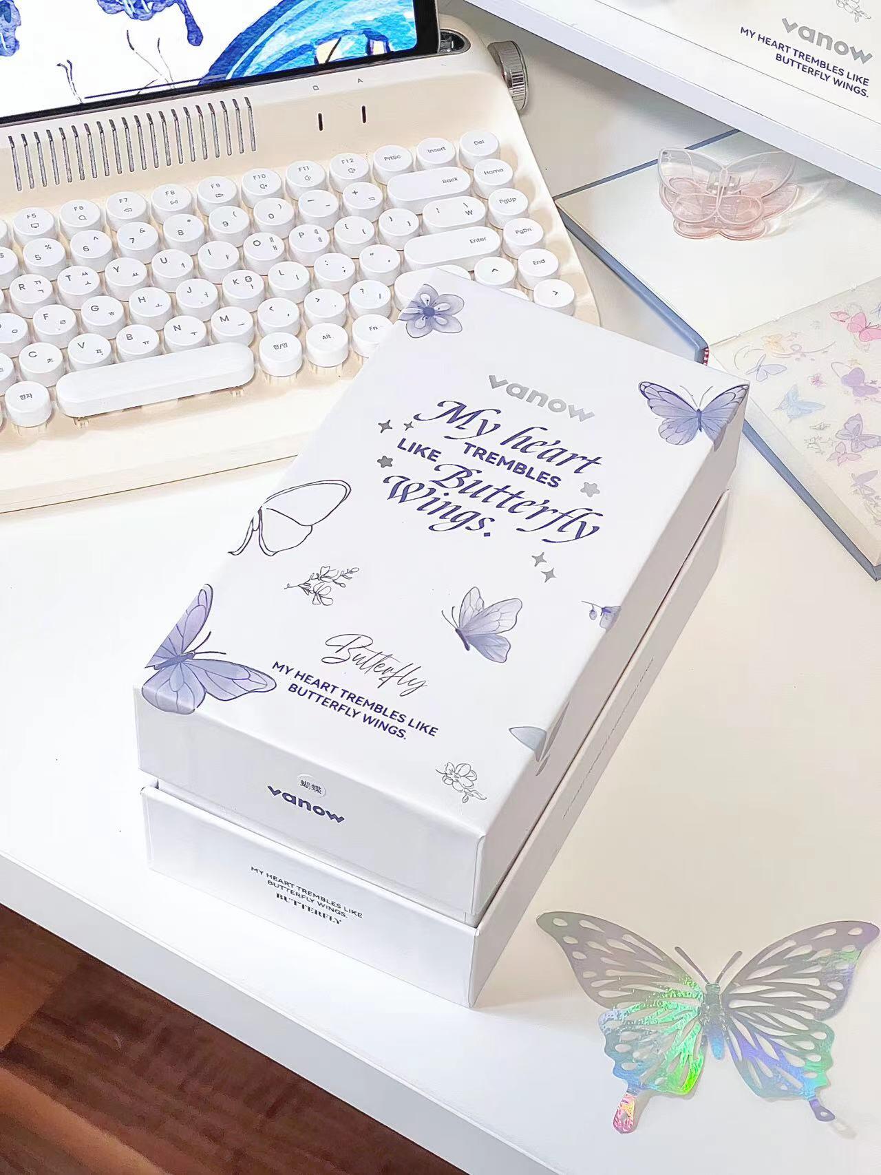 
已经被蝴蝶杯迷得神魂颠倒🦋

鎏金蝴蝶栩栩如生！

#vanow  #高颜值杯子  #杯子收藏家  #蝴蝶  #咖啡杯  #我就是个杯子控  #让你喝水有腔调的水杯  #礼物  #开学  #水杯  #vanow水杯
