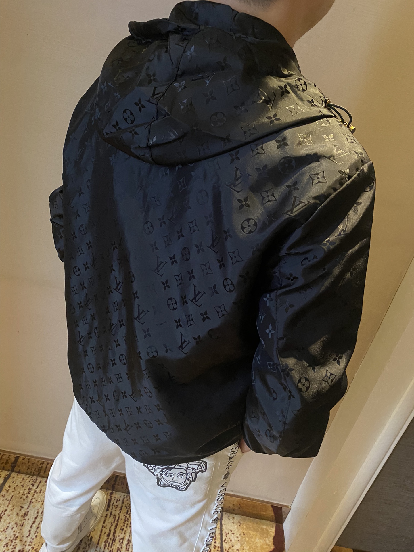 Louis Vuitton 2025 Men's Spring Jacket - Premium Quality & Comfort 8 i1711448557 9839 0