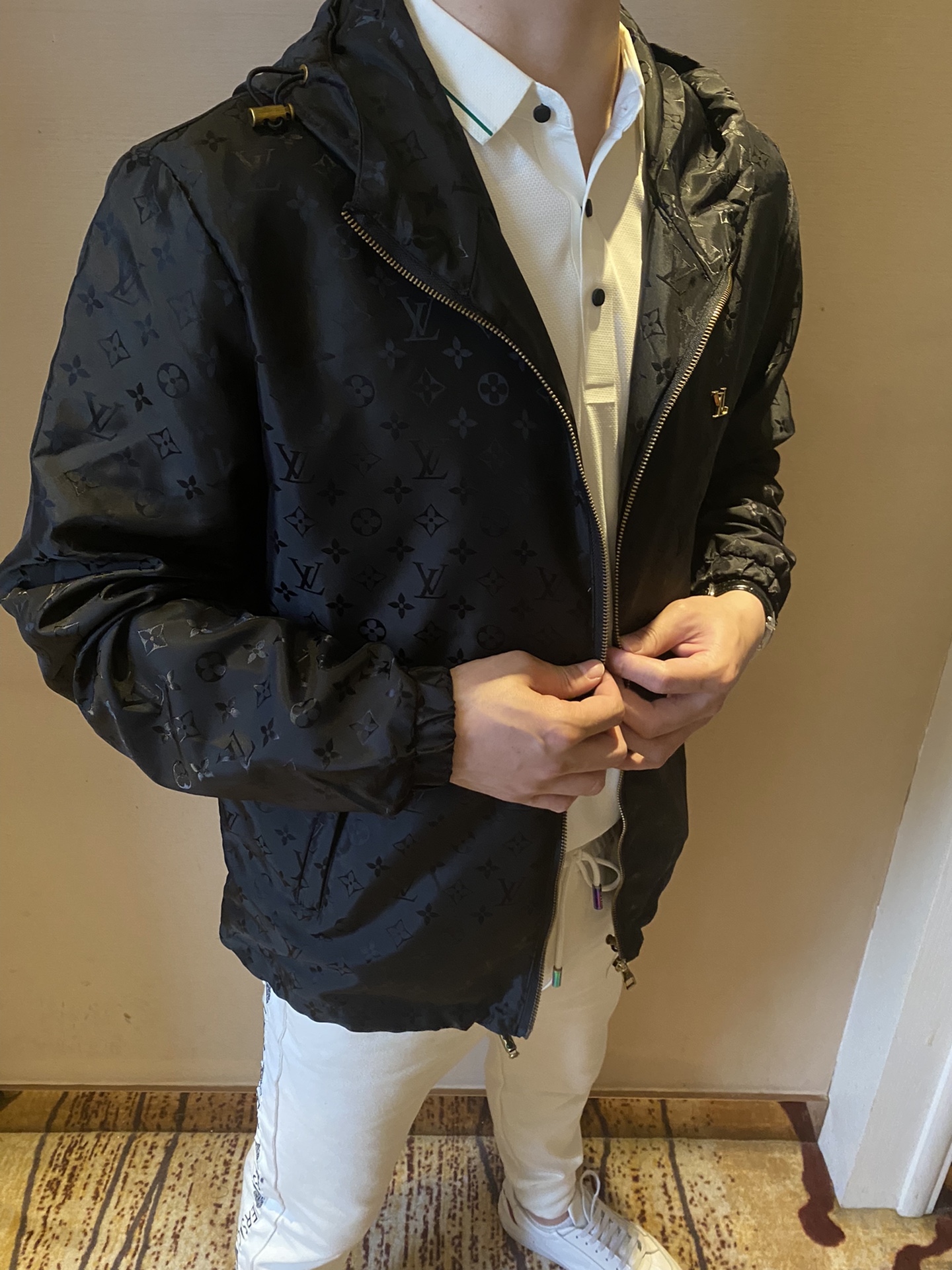 Louis Vuitton 2025 Men's Spring Jacket - Premium Quality & Comfort 4 i1711448558 7338 0