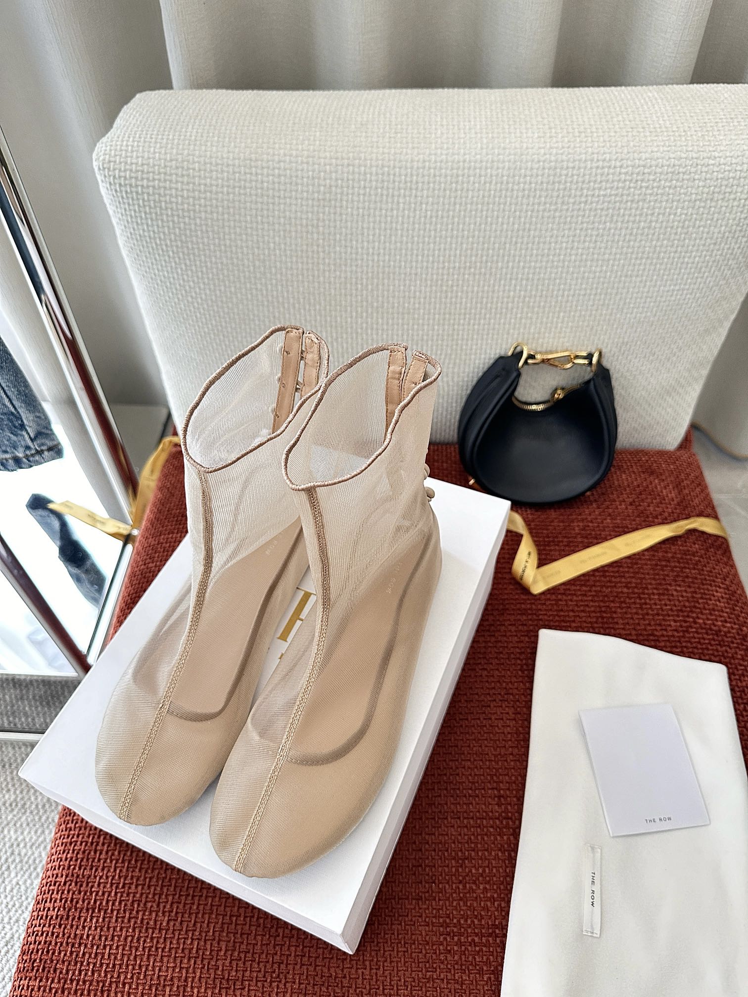 The Row bottines en mesh respirant, achat original niveau personnal shopping, nude + fermetures style néo-chinois, semelle en cuir véritable italien