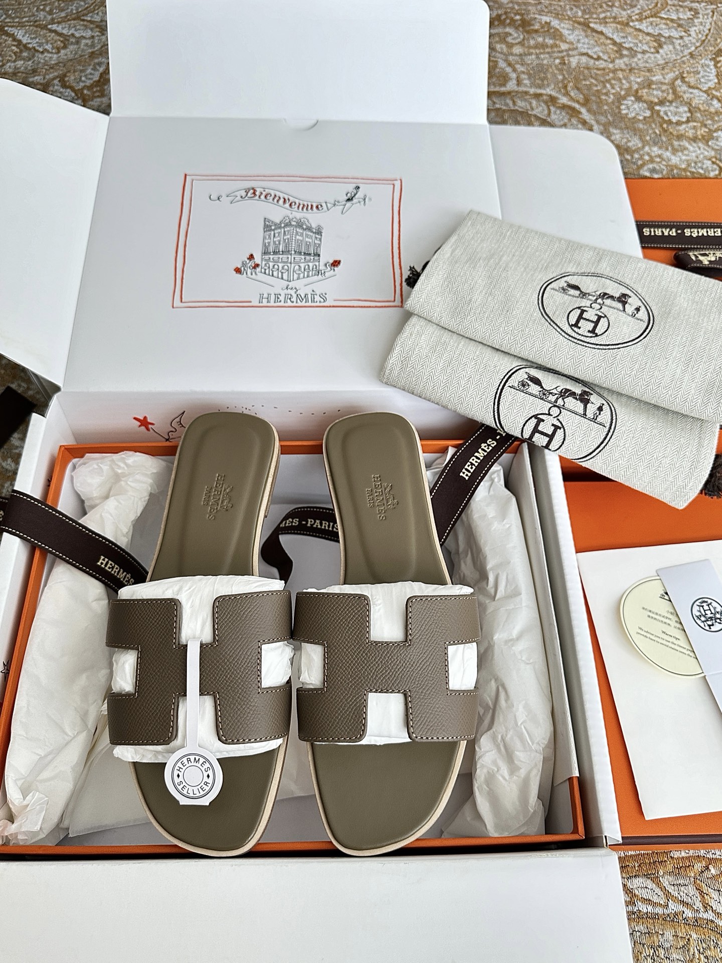 NO:413786,Elephant grey palm-print leather, slippers, slippers19860909大象灰掌纹皮,拖鞋,slippers,Women's Shoes