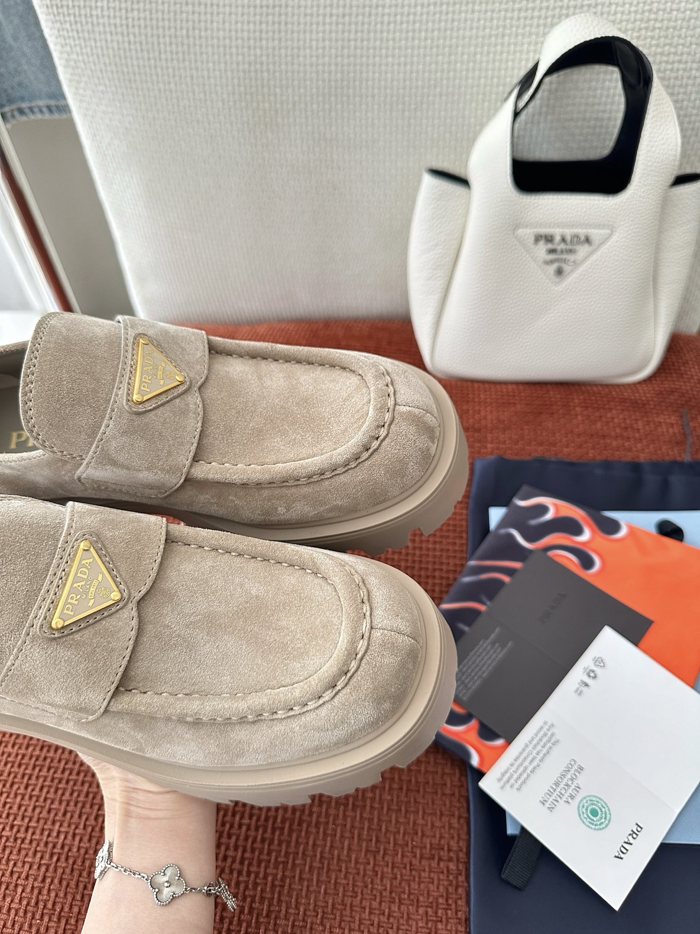 NO:563047,: Detailed drawing, loafers, loafers19860909: 细节图,乐福鞋,loafers,Women's Shoes