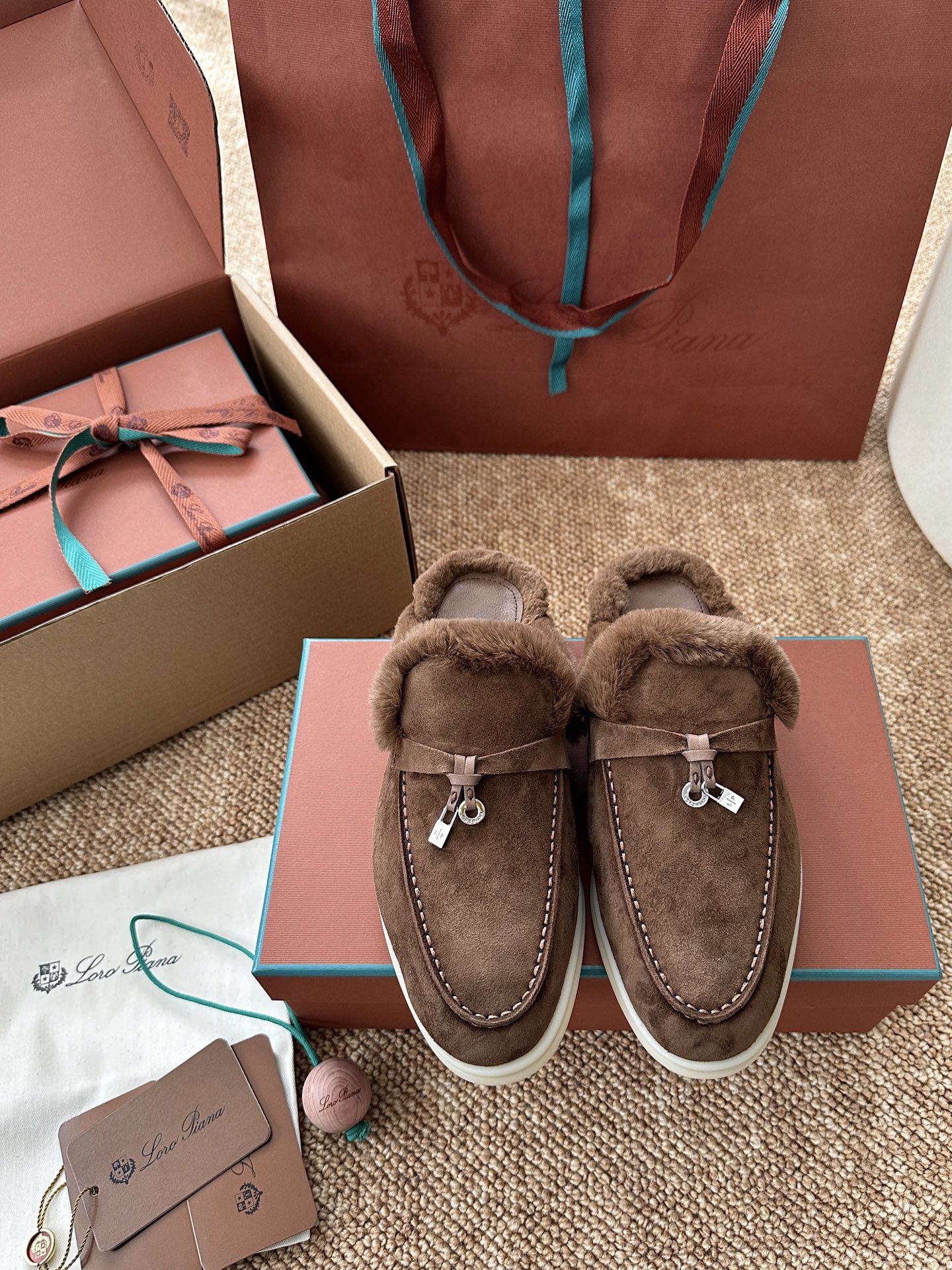 NO:693842,Chocolate, half-flop shoes19860909巧克力,半拖毛毛鞋,Women's Shoes