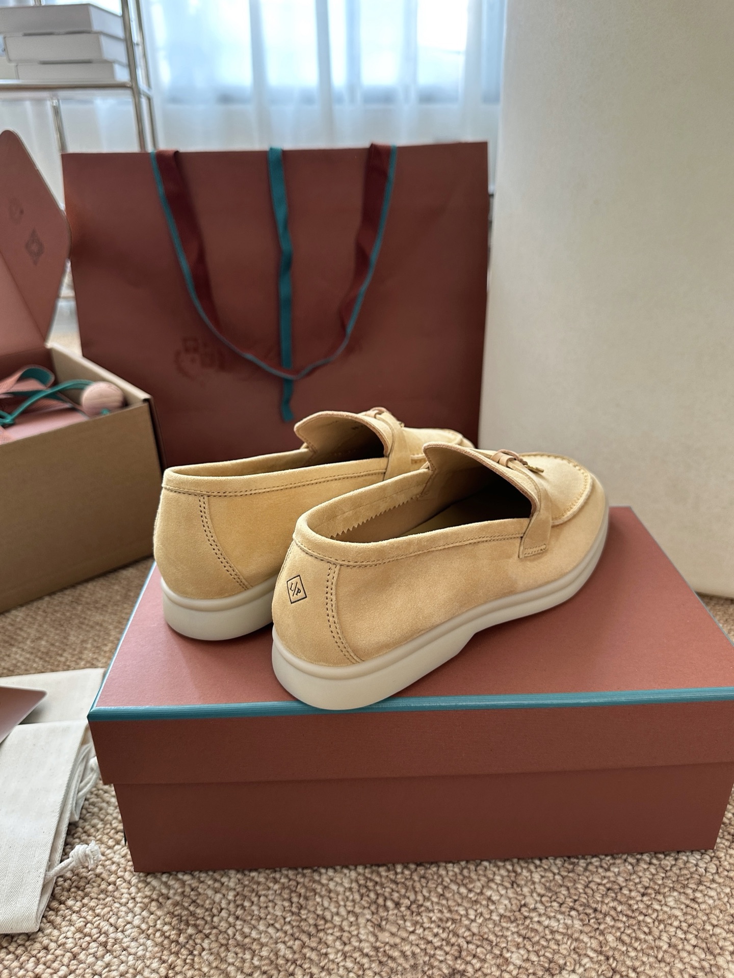 经典Summer Charms Walk极简白底鞋｜原版购入代购级别男士+10 飞机盒+10-沙色材质与