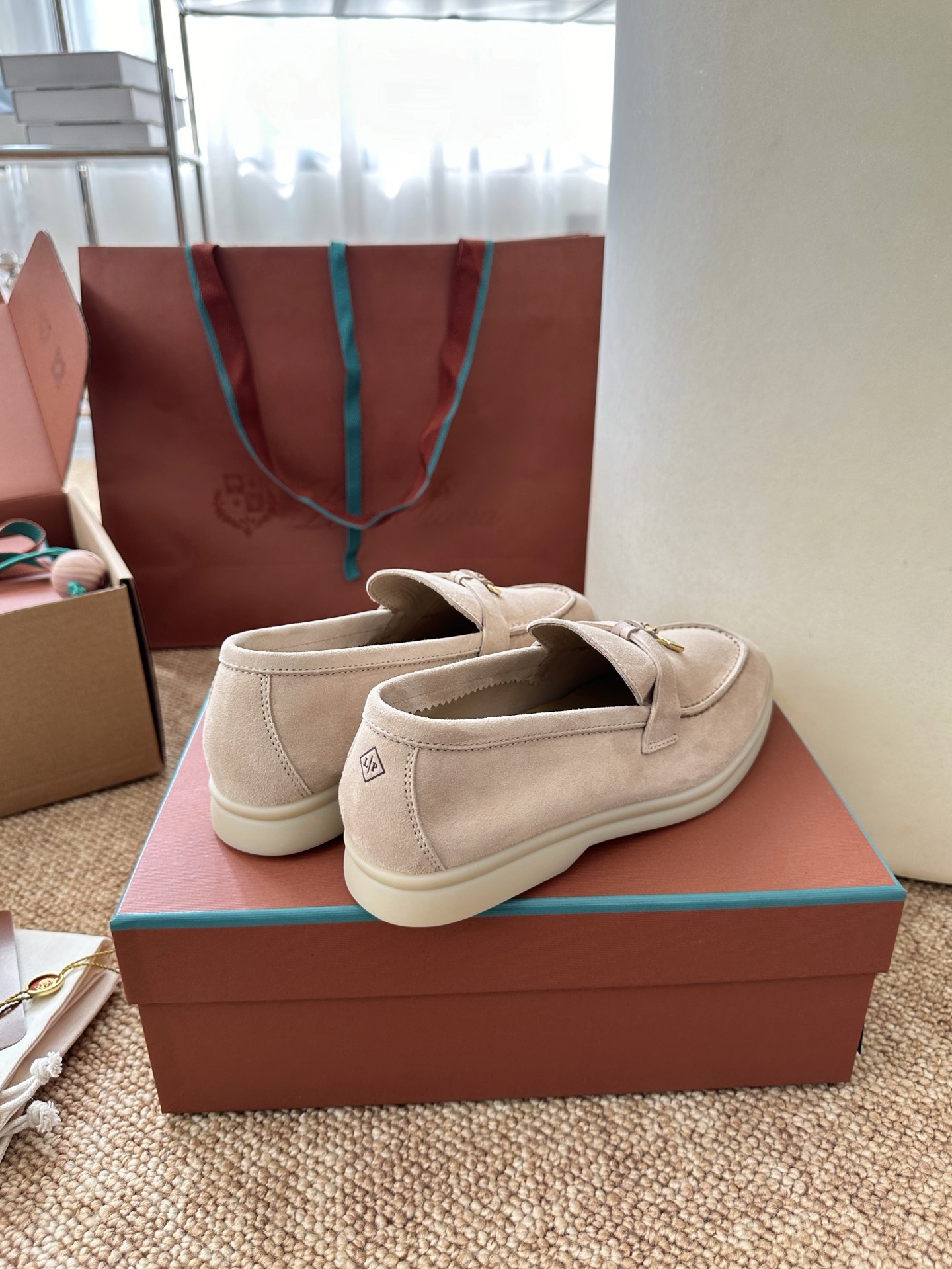 经典Summer Charms Walk极简白底鞋｜原版购入代购级别男士+10 飞机盒+10-沙色材质与