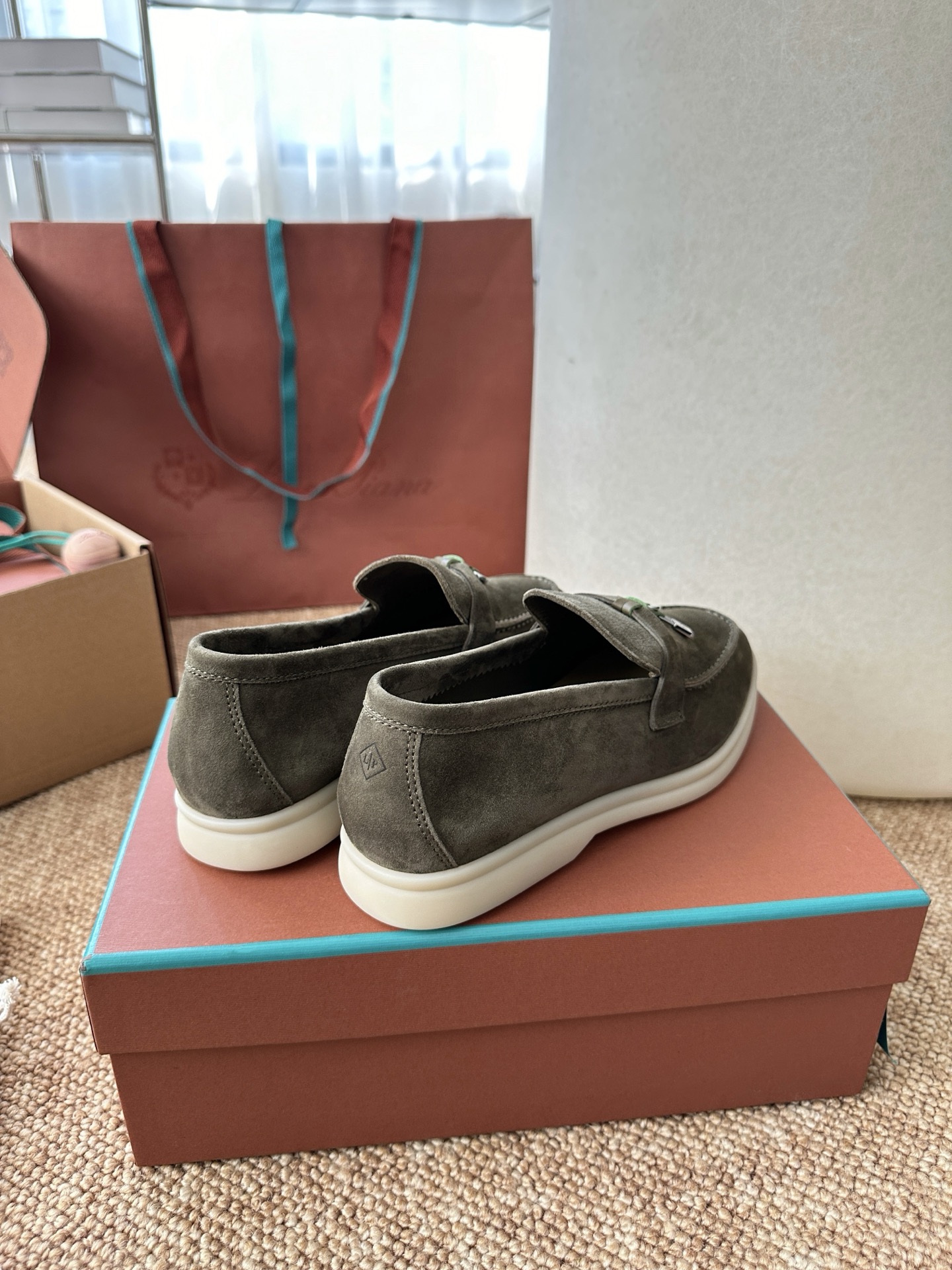 经典Summer Charms Walk极简白底鞋｜原版购入代购级别男士+10 飞机盒+10-沙色材质与