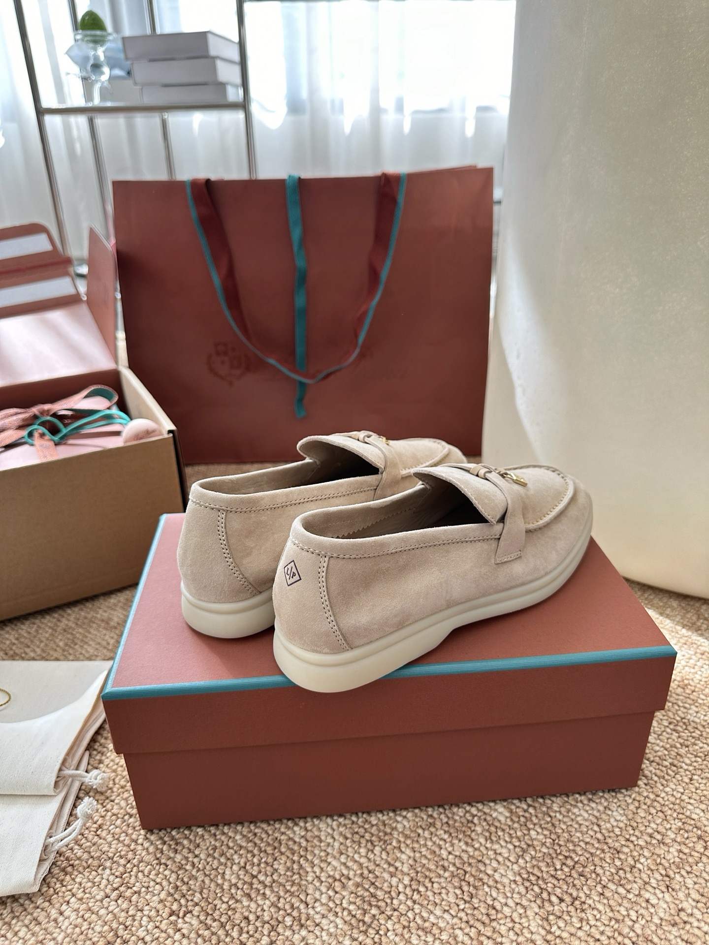 经典Summer Charms Walk极简白底鞋｜原版购入代购级别男士+10 飞机盒+10-沙色材质与