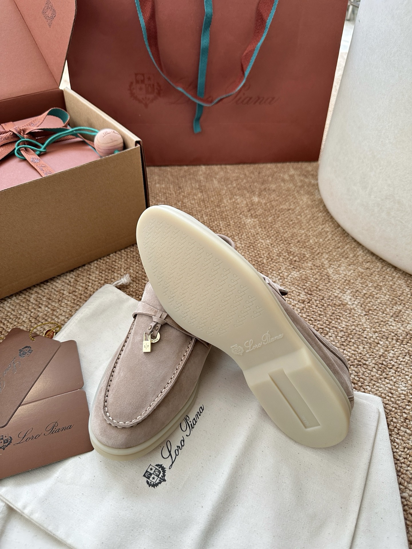 经典Summer Charms Walk极简白底鞋｜原版购入代购级别男士+10 飞机盒+10-沙色材质与