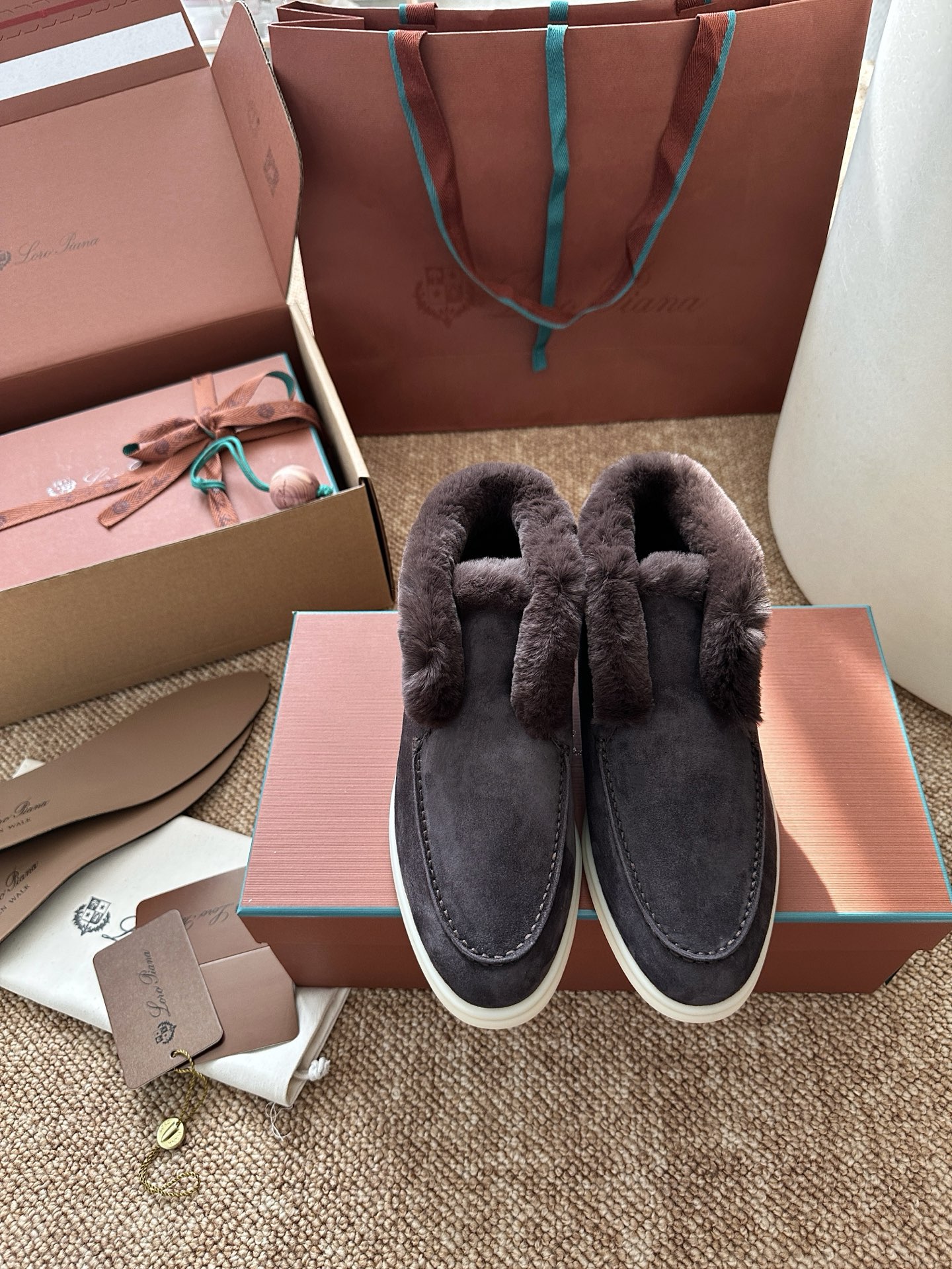NO:693869,brown, loafers, fur shoes, loafers19860909咖啡色,乐福鞋毛毛鞋,loafers,Women's Shoes