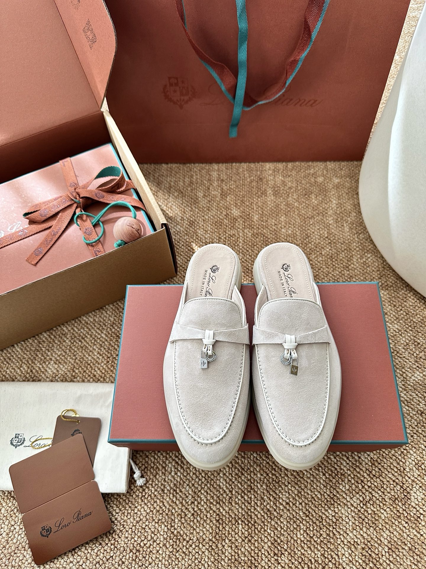 NO:693943,Nude color, loafers and half slippers, loafers19860909裸色,乐福鞋半拖,loafers,Women's Shoes