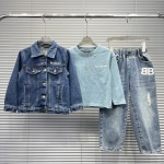 Spot 24 Les jeans de Balenciaga ne sont pas forcément occupés, mais ils doivent être à la mode 1 Spot 24 Les jeans de Balenciaga ne sont pas forcément occupés, mais ils doivent être à la mode