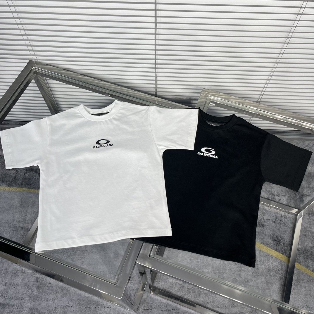 Camiseta de manga corta, nuevo modelo de Balenciaga con logo bordado en el frente, clásica etiqueta pequeña bordada, có…