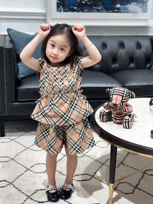 Burberry Kids Check Two-Piece Set, Sleeveless Top and Shorts Outfit 110-150 1 Burberry Kids Check Two-Piece Set, Sleeveless Top and Shorts Outfit 110-150