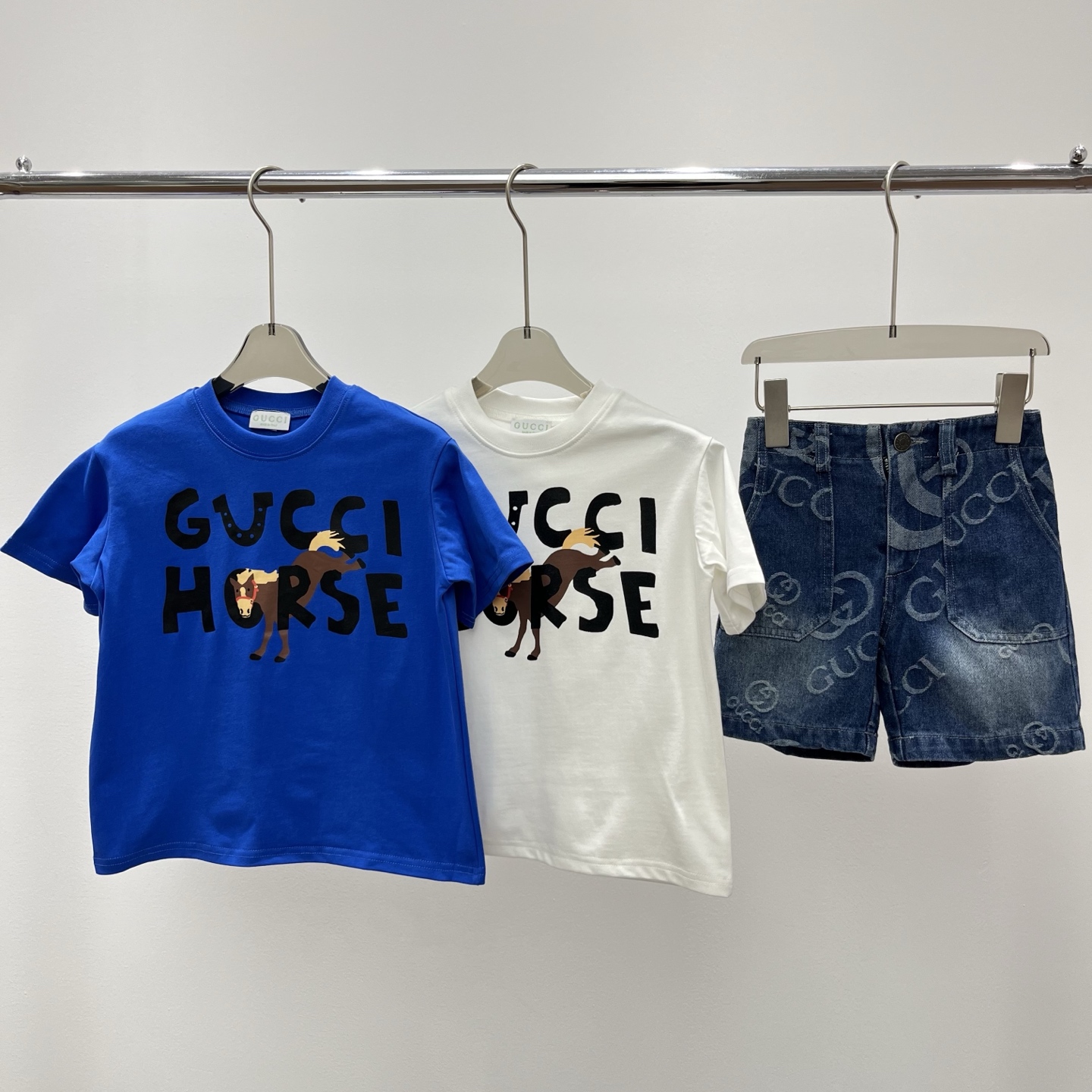 Camiseta de manga corta, jeans, nuevo producto, camiseta con estampado de caballo de la edición limitada del Año del Ca…