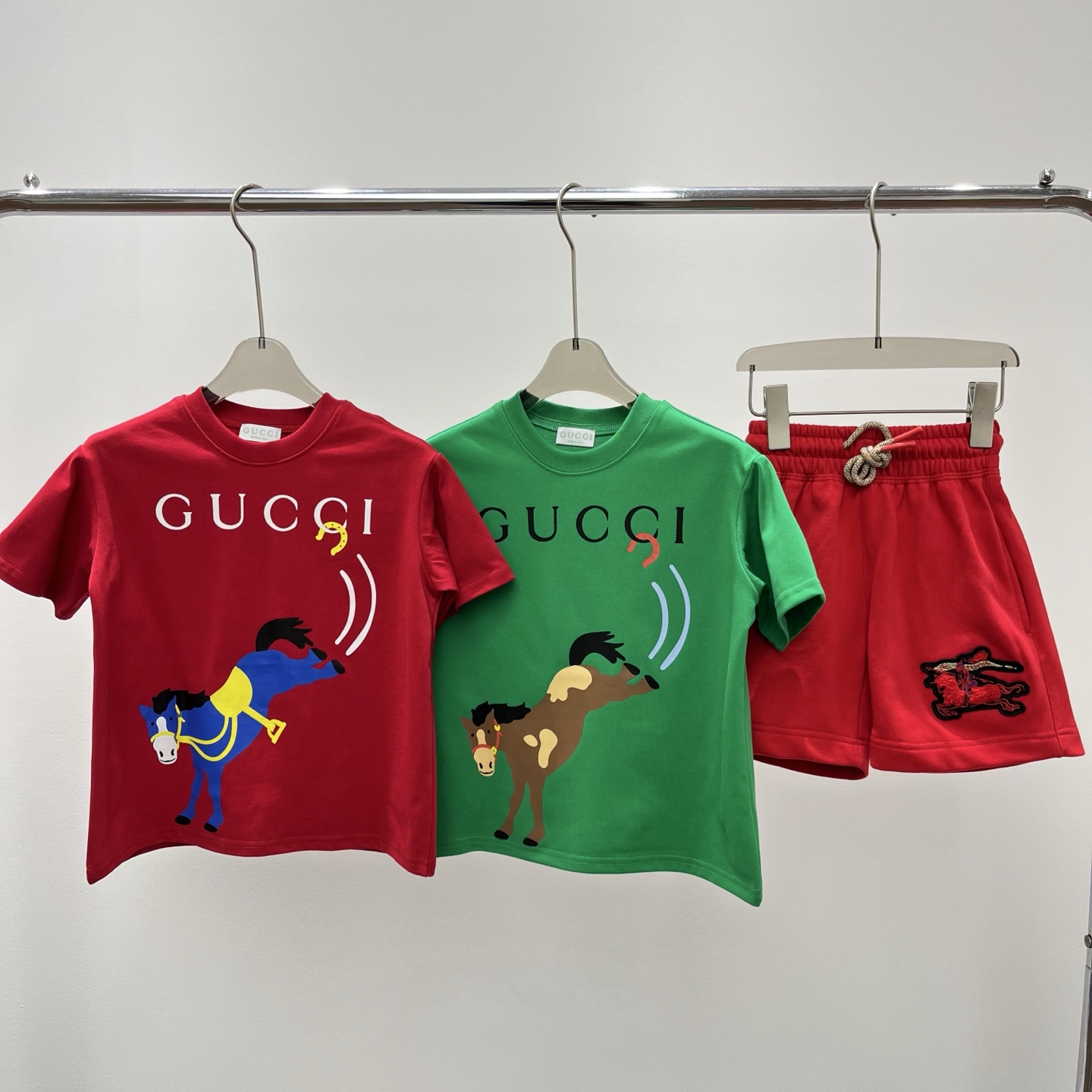 Camiseta de manga corta y pantalones cortos, nuevo producto, edición limitada del año del caballo de la marca G, estamp…