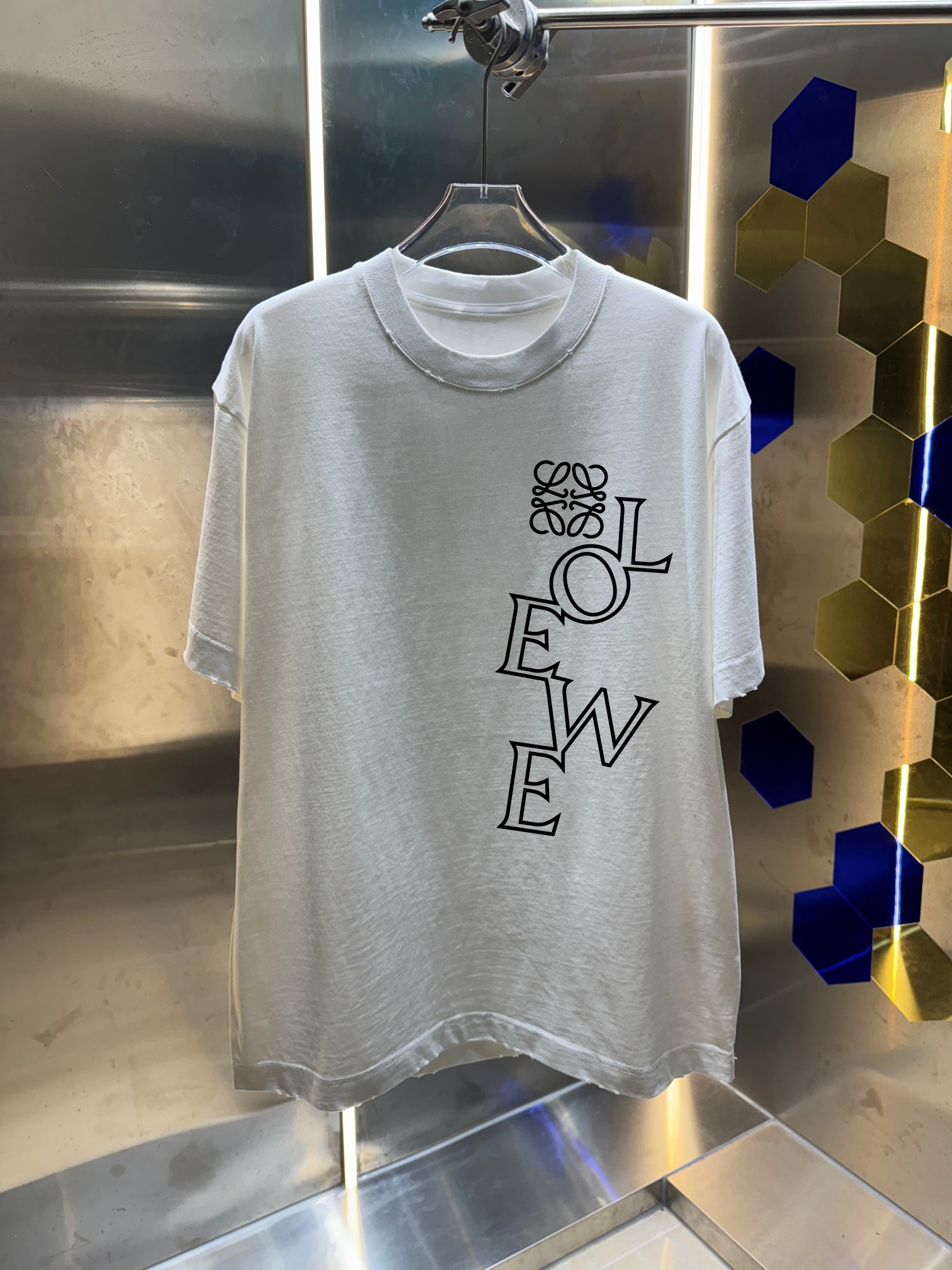 Loewe 罗意威*LOEWE2026春夏新款 洗水磨破320克圆领短袖tee 宽松版