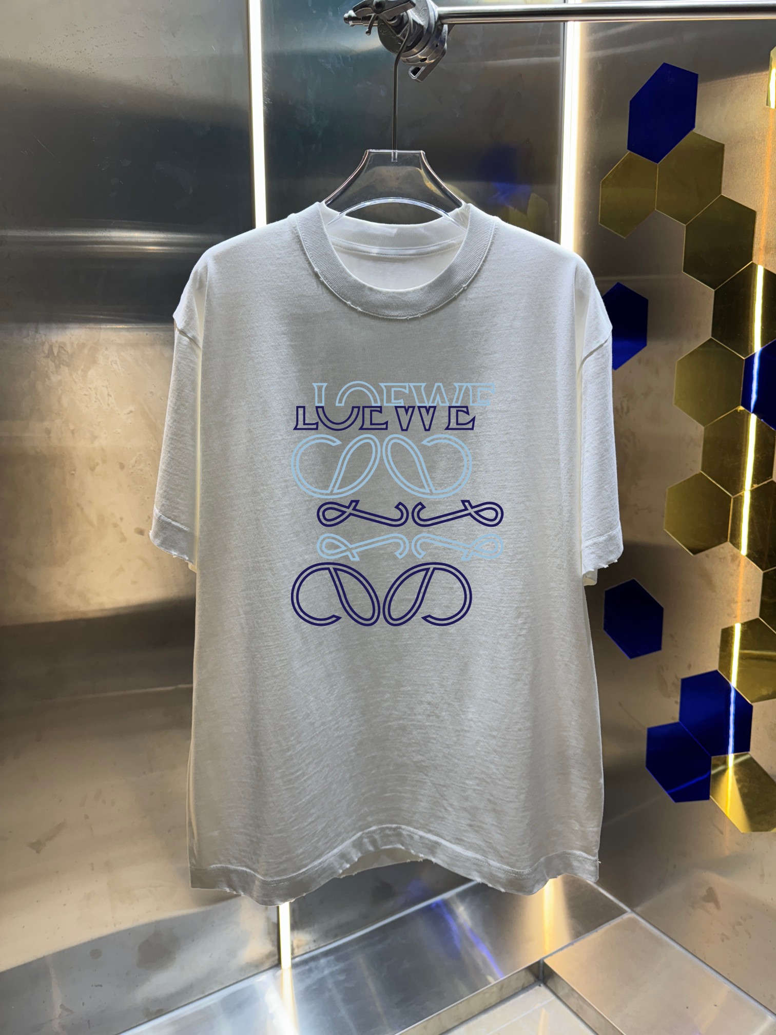 Loewe 罗意威*LOEWE2026春夏新款 洗水磨破320克圆领短袖tee 宽松版