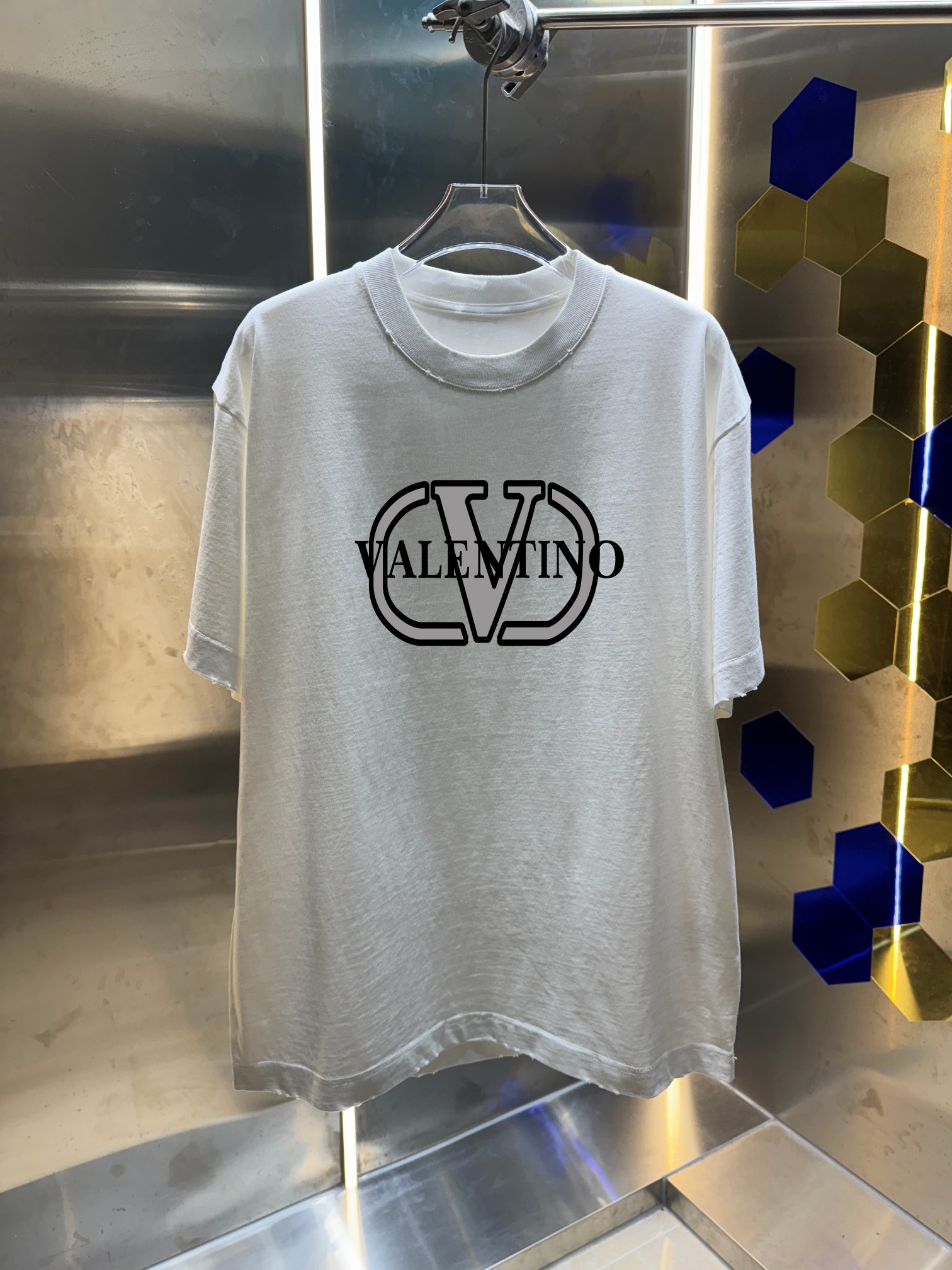 P90 VALENTIN* Valentino* Nueva temporada primavera/verano 2026, camiseta de cuello redondo de manga corta de 320 gramos…
