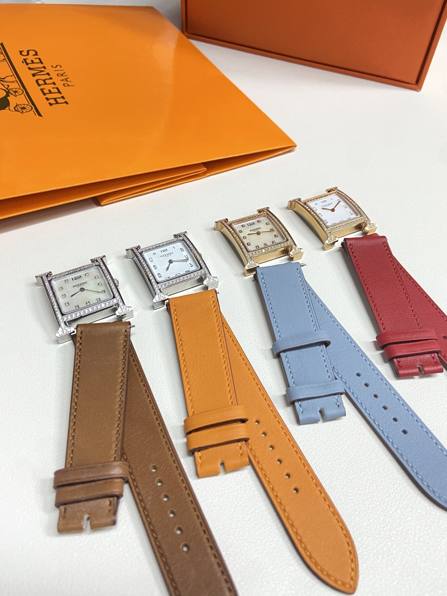 Hermès Heure H Watch: Stainless Steel Case, Alligator Leather Band, Quartz Movement 6 i1745561969759 8752 0 4
