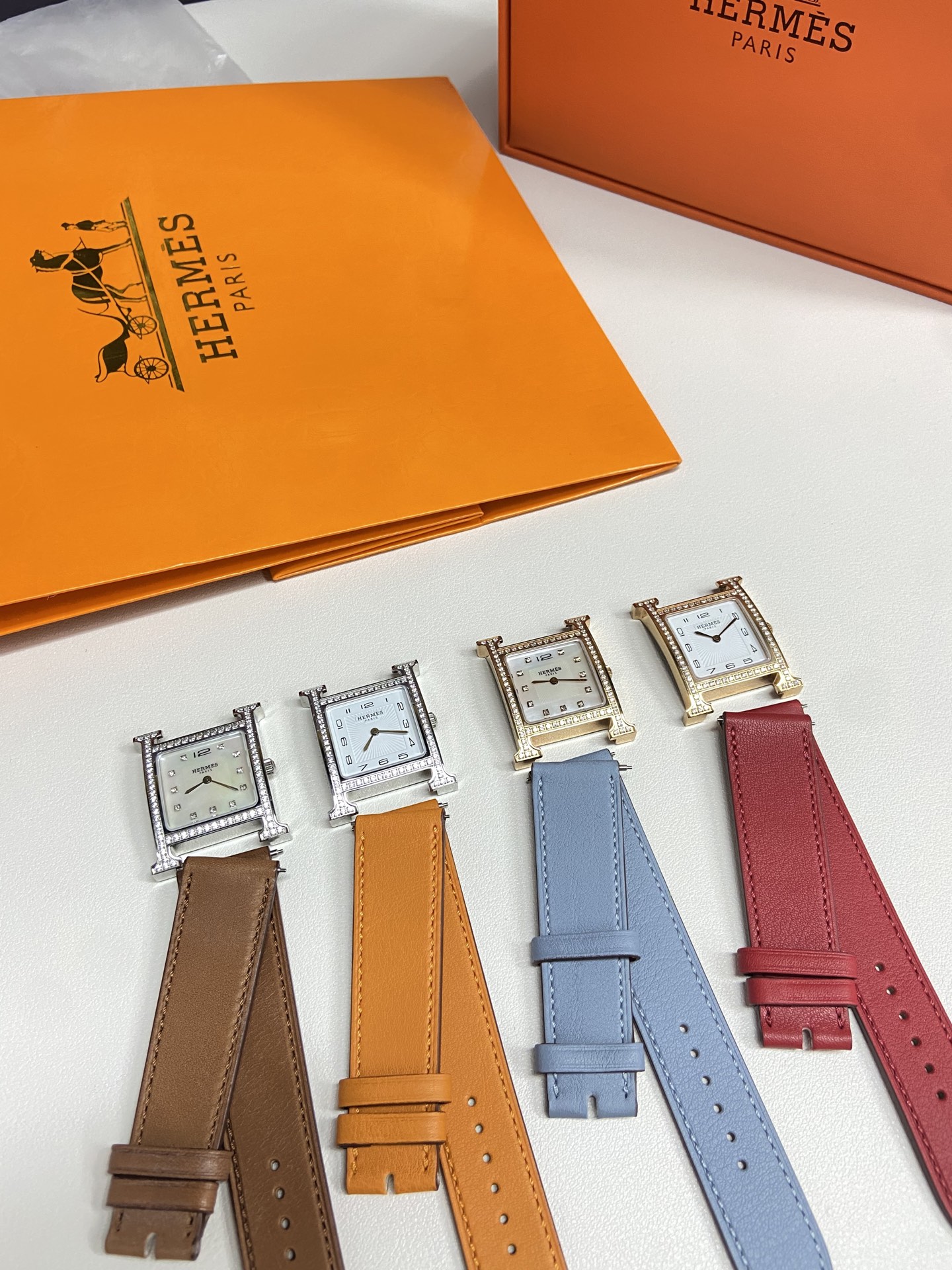 Hermès Heure H Watch: Stainless Steel Case, Alligator Leather Band, Quartz Movement 7 i1745561969849 7333 0 5