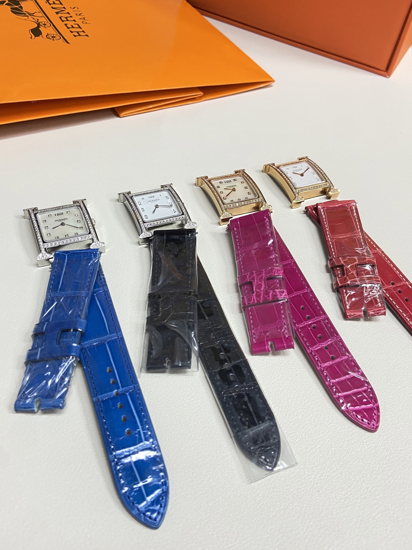 Hermes Heure H Series Women's Watch, Stainless Steel, Crocodile Leather Strap 5 i1745561992917 9672 0 0