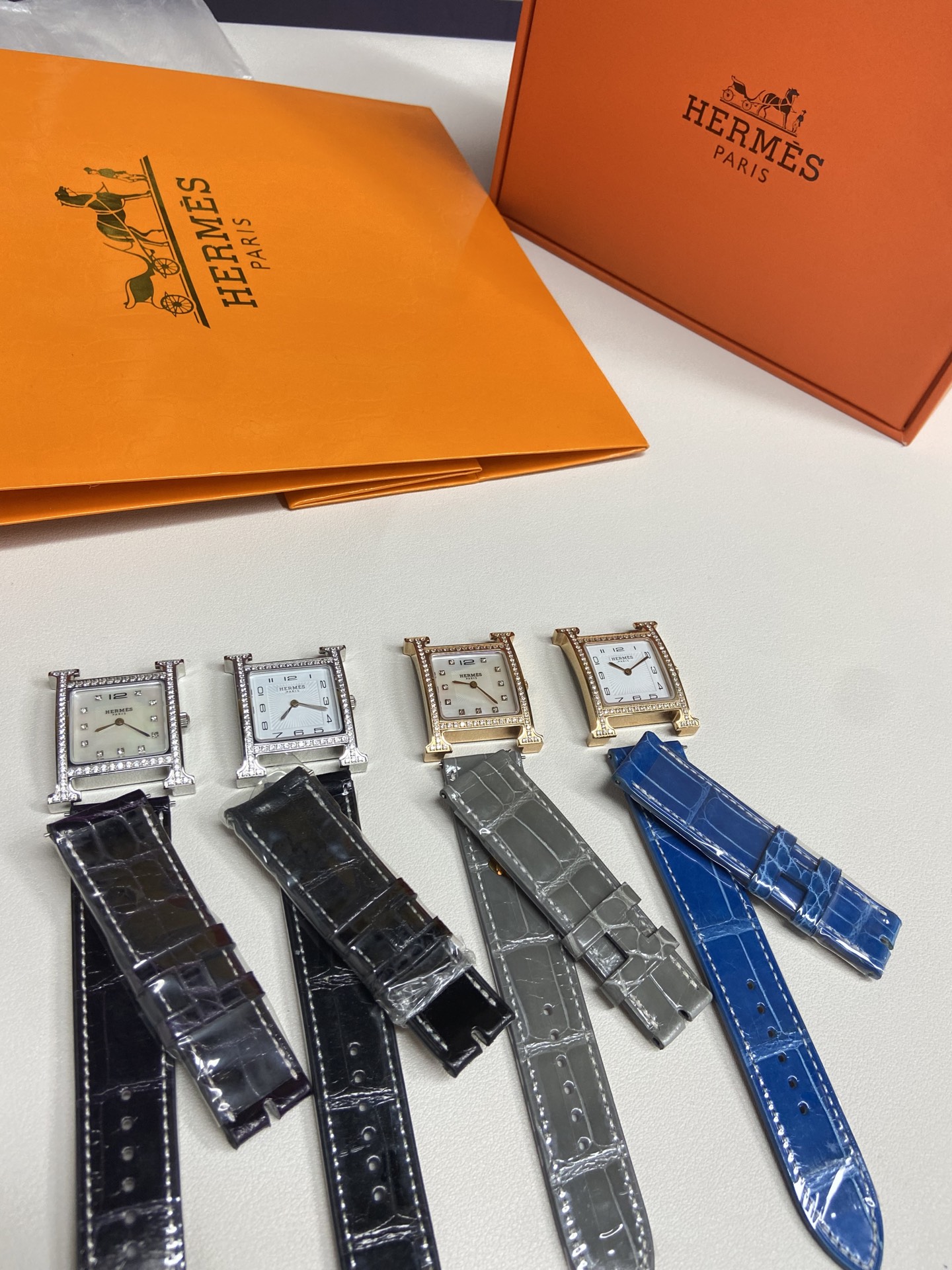 Hermes Heure H Series Women's Watch, Stainless Steel, Crocodile Leather Strap 6 i1745561993025 3441 0 1