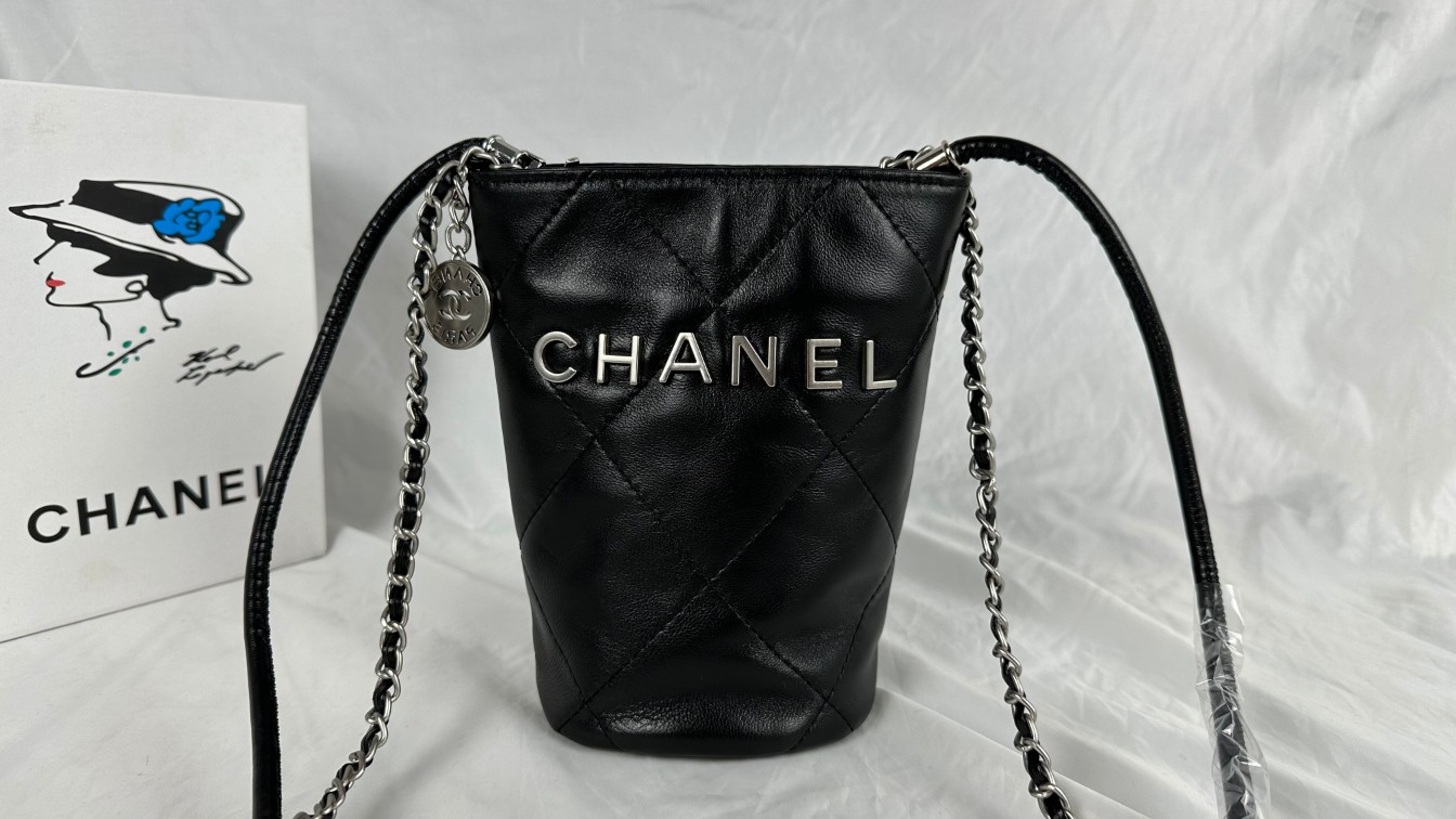 Chanel Fashion
 Crossbody & Shoulder Bags Mini Bags website to buy replica
 Fall/Winter Collection