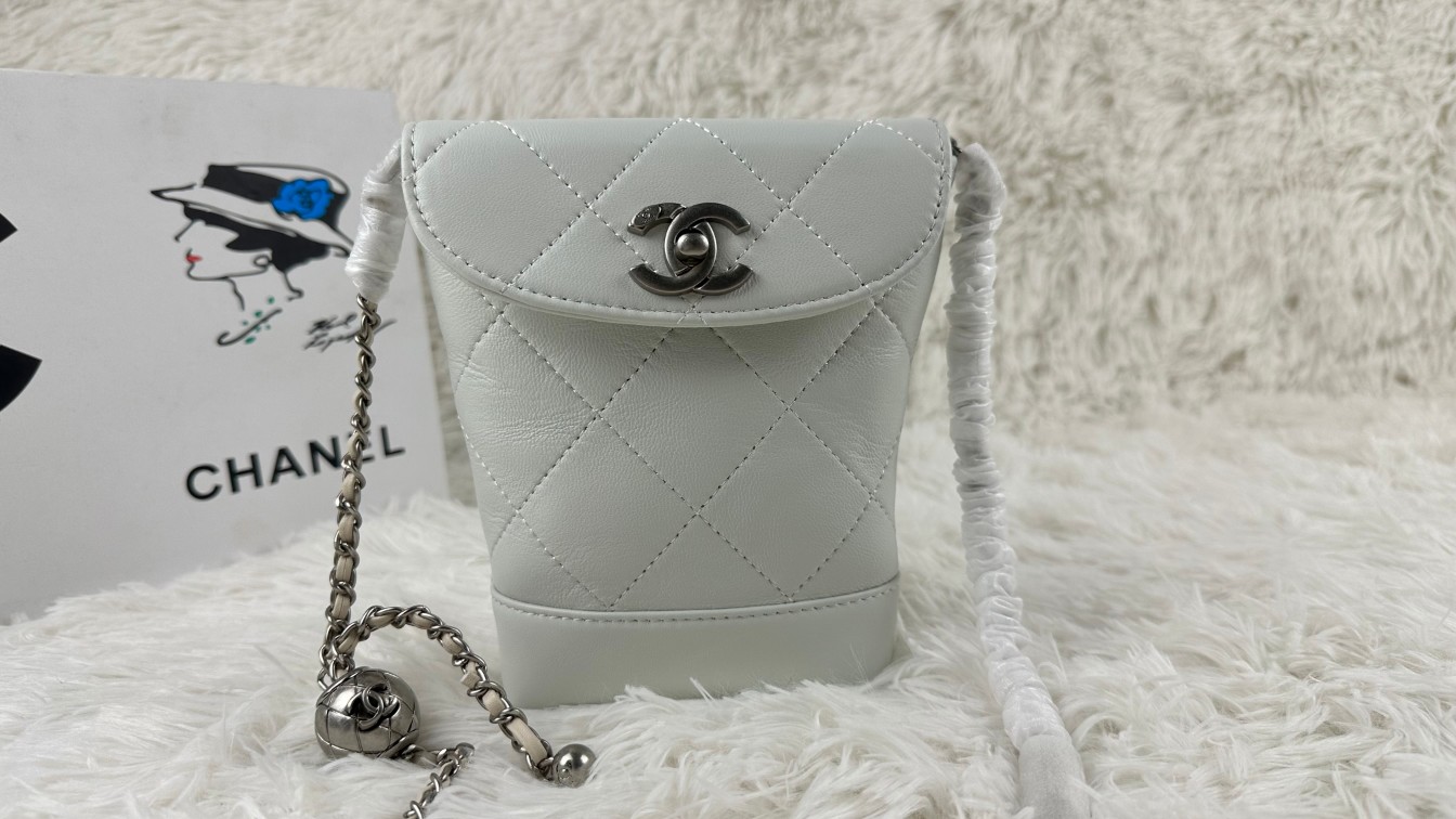 Chanel Crossbody & Shoulder Bags Replica Designer
 Genuine Leather Chains