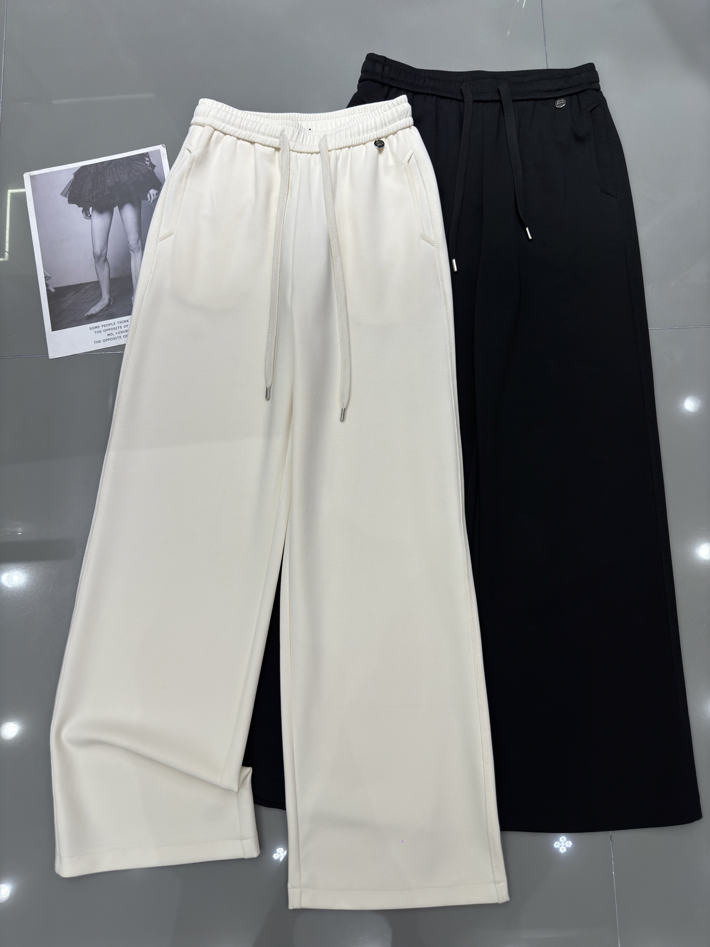 NO:316185,Miumiu -,, Miumiu, Alexander Wang19860909MiuMiu -,,miumiu,alexander wang,Women's clothing