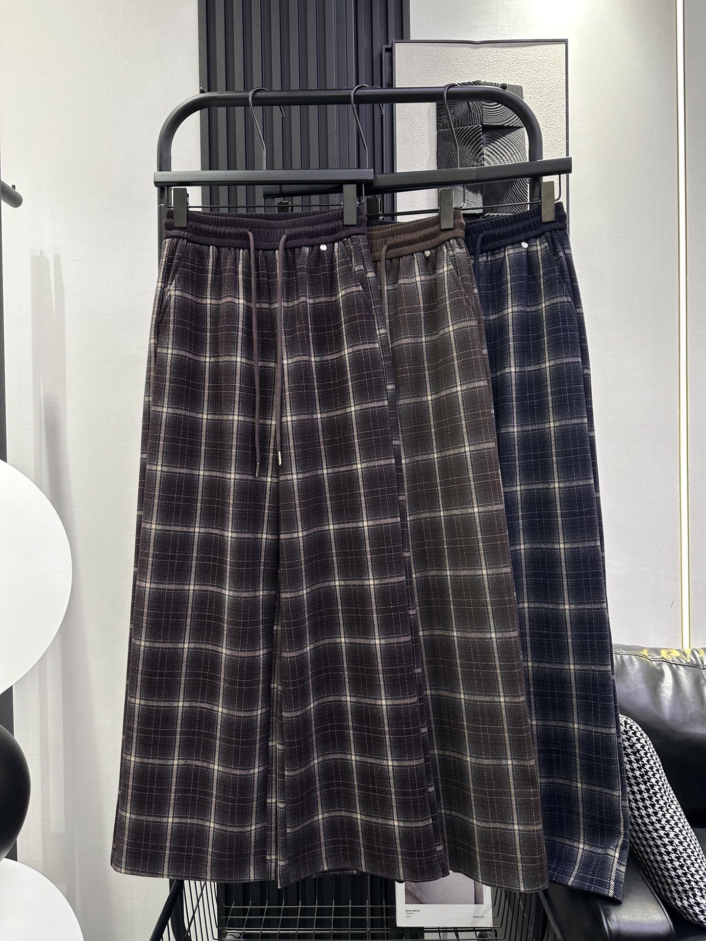 NO:500013,QOY-New Thickened Composite Wool Plaid Straight Pants Customized and Exquisite Small Round Buckle Spliced ​​Contrast Design Good Color Thickened Without Fleece How to Wear the Plaid How to Slim Three Colors Smlxl, Alexander Wang19860909QOY-新款加厚复合羊毛格子直筒裤 定制精致小圆扣 拼接撞色设计 颜色好看 加厚不加绒 格子怎么穿怎么显瘦三色smlxl,,alexander wang,Women's clothing