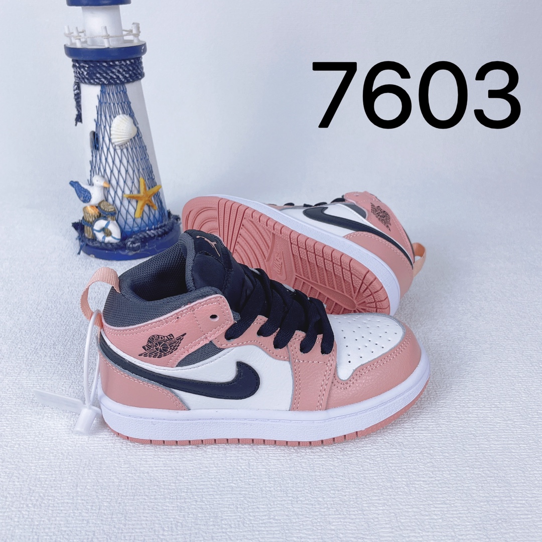 图片[7]-海外专G版乔1童鞋 谁还没有一双a/j啊 AJ1童鞋萌娃 Air Jordan 1 Mid 乔丹一代Aj1高帮潮流文化篮球板鞋 尺码22-39-选品中心