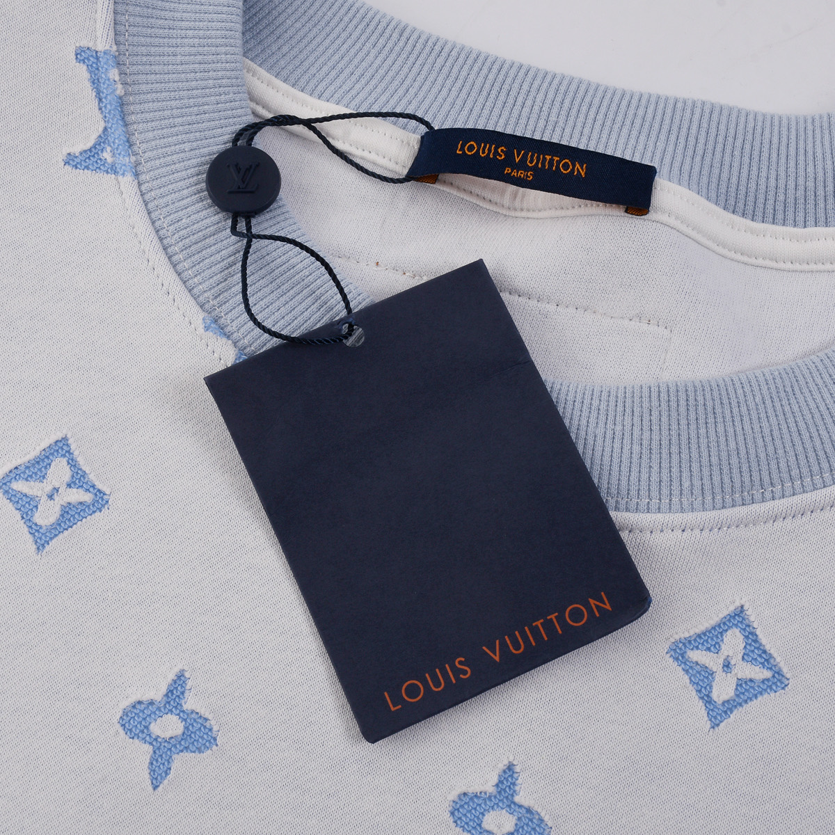 LOUIS VUITTON 25FW秋冬 路易威登 卫衣 黑白-Chinese UA Cheap High Quatity Brand Clothes Bags handbags Sneakers wholesale wholesaler seller from China Factory suppliers Fashion Clothing Shoes best Quality Beautiful Price LOUIS VUITTON 25FW秋冬 路易威登 卫衣 黑白