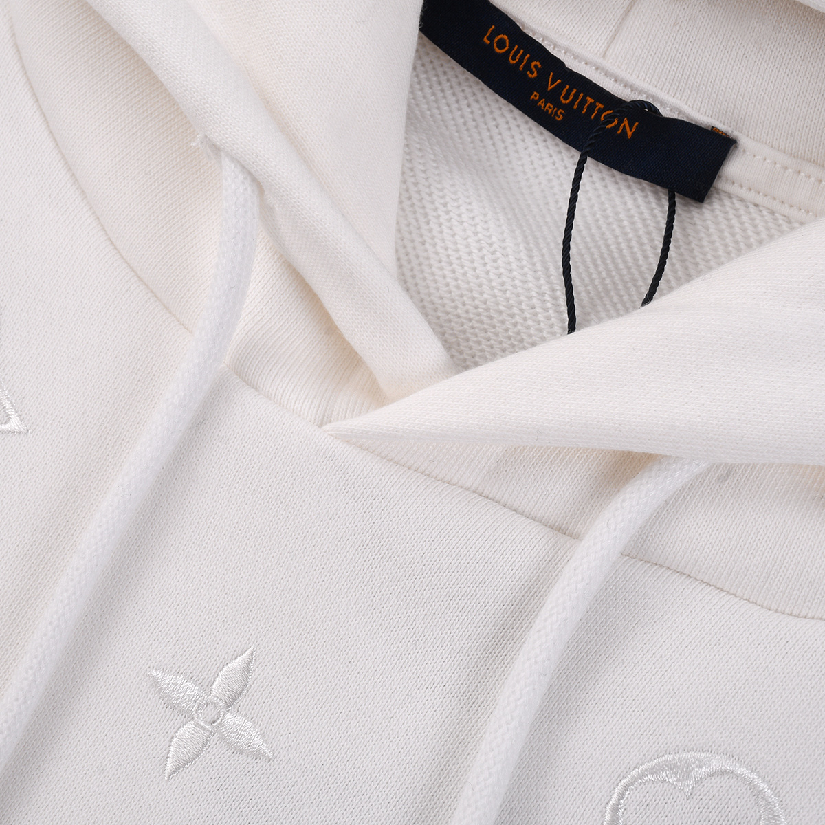 Louis Vuitton 25ss胸前半身满花数码刺绣logo连帽 Louis Vuitton 25ss胸前半身满花数码刺绣logo连帽