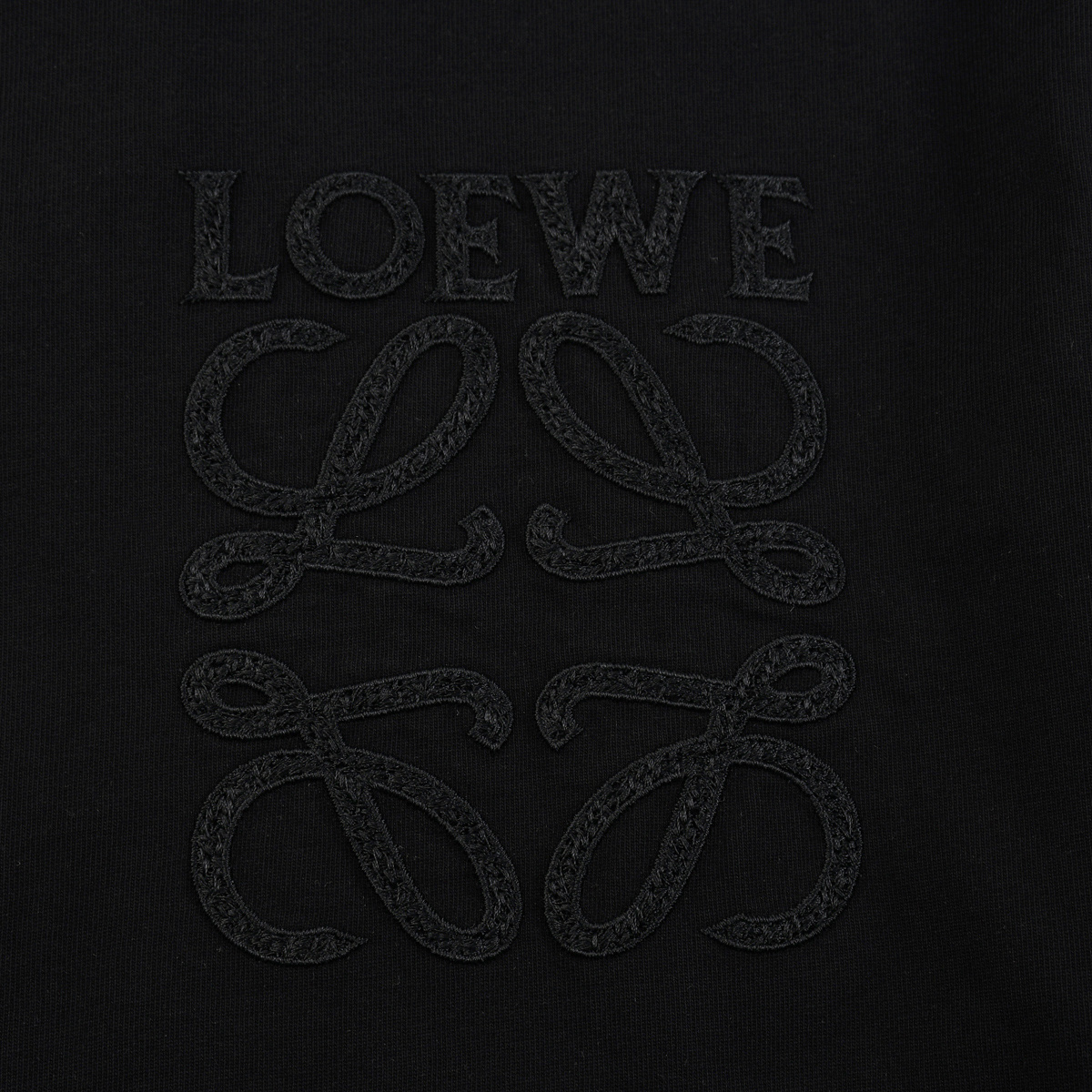 Loewe/罗意威 26ss 暗纹logo编织刺绣短袖 黑色 白色